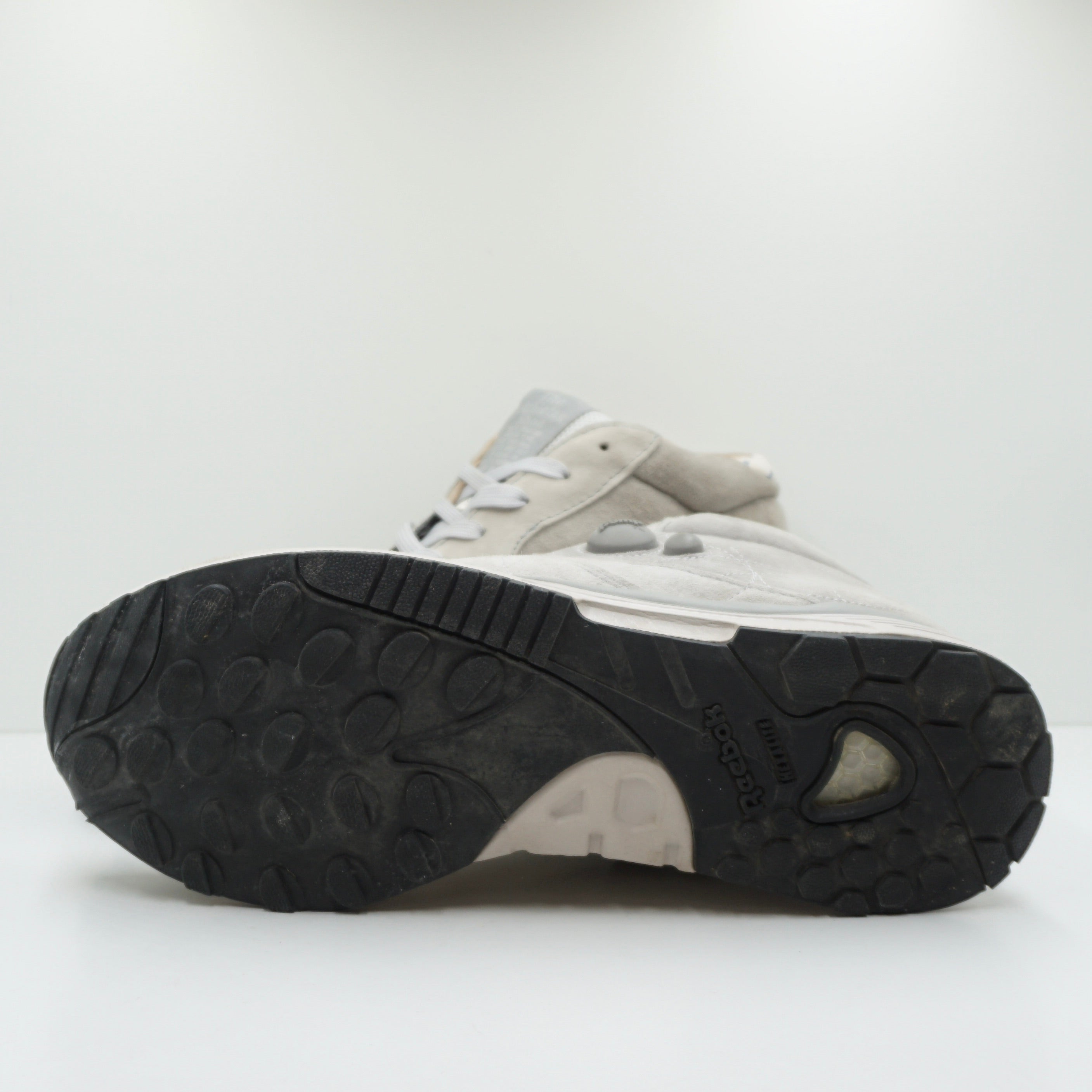 Reebok x Garbstore Pump Running Dual Carbon