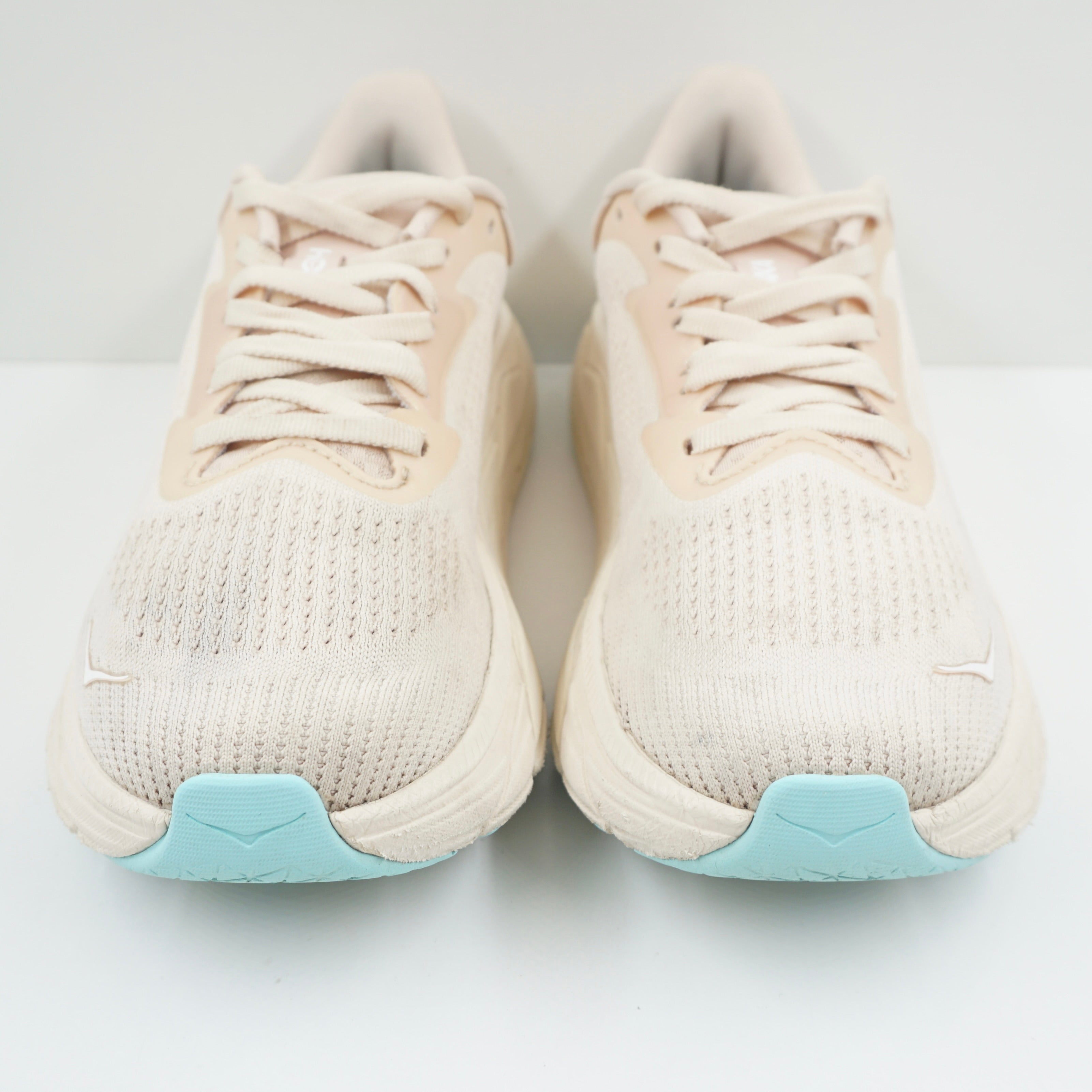 Hoka Arahi 7 Vanilla Cream (W)