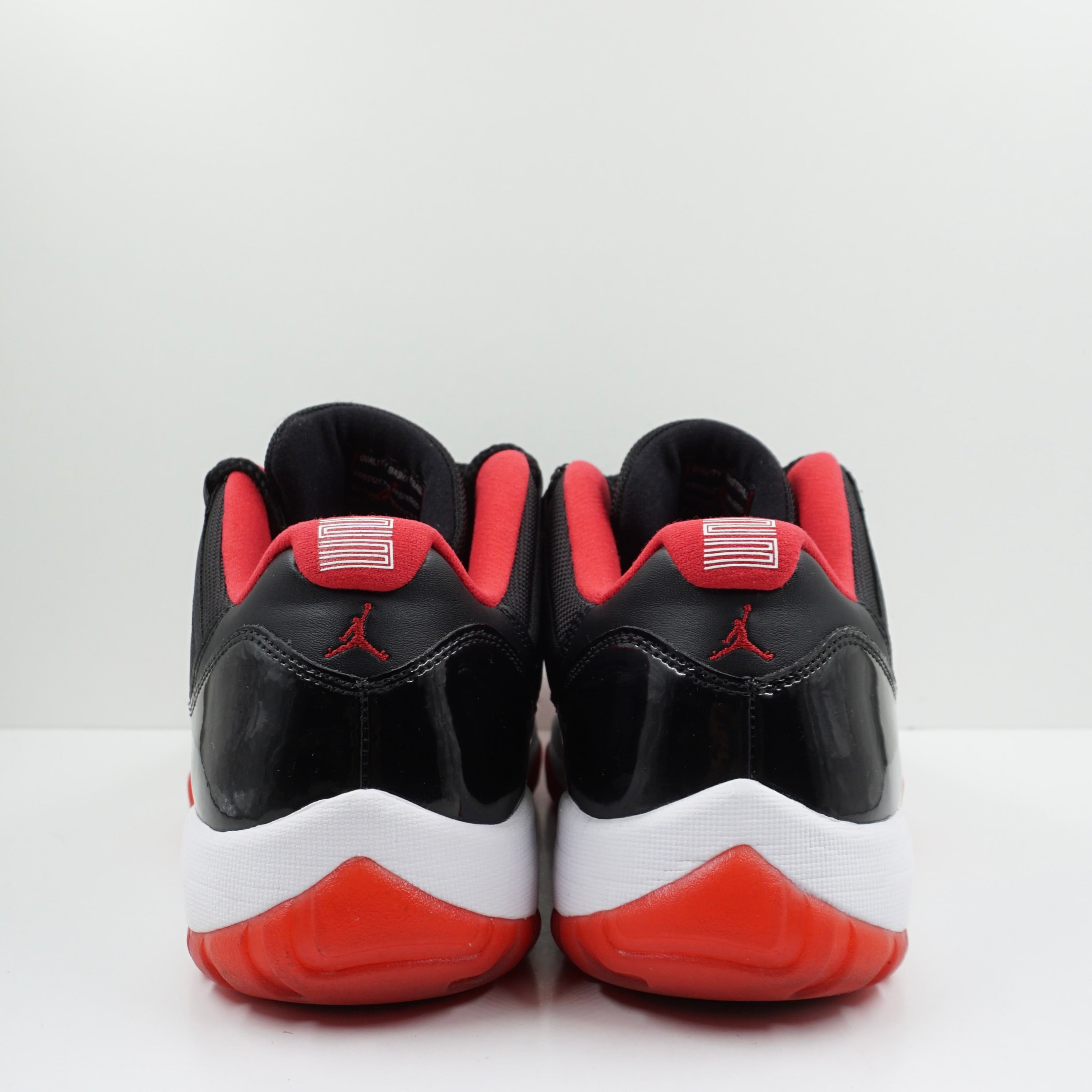 Jordan 11 Retro Low Bred