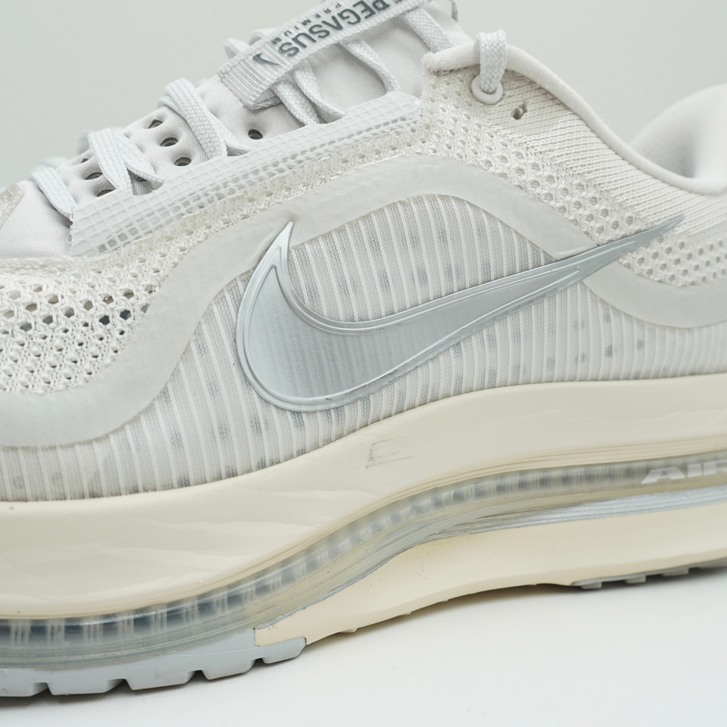 Nike Air Zoom Pegasus Premium Running is Menta