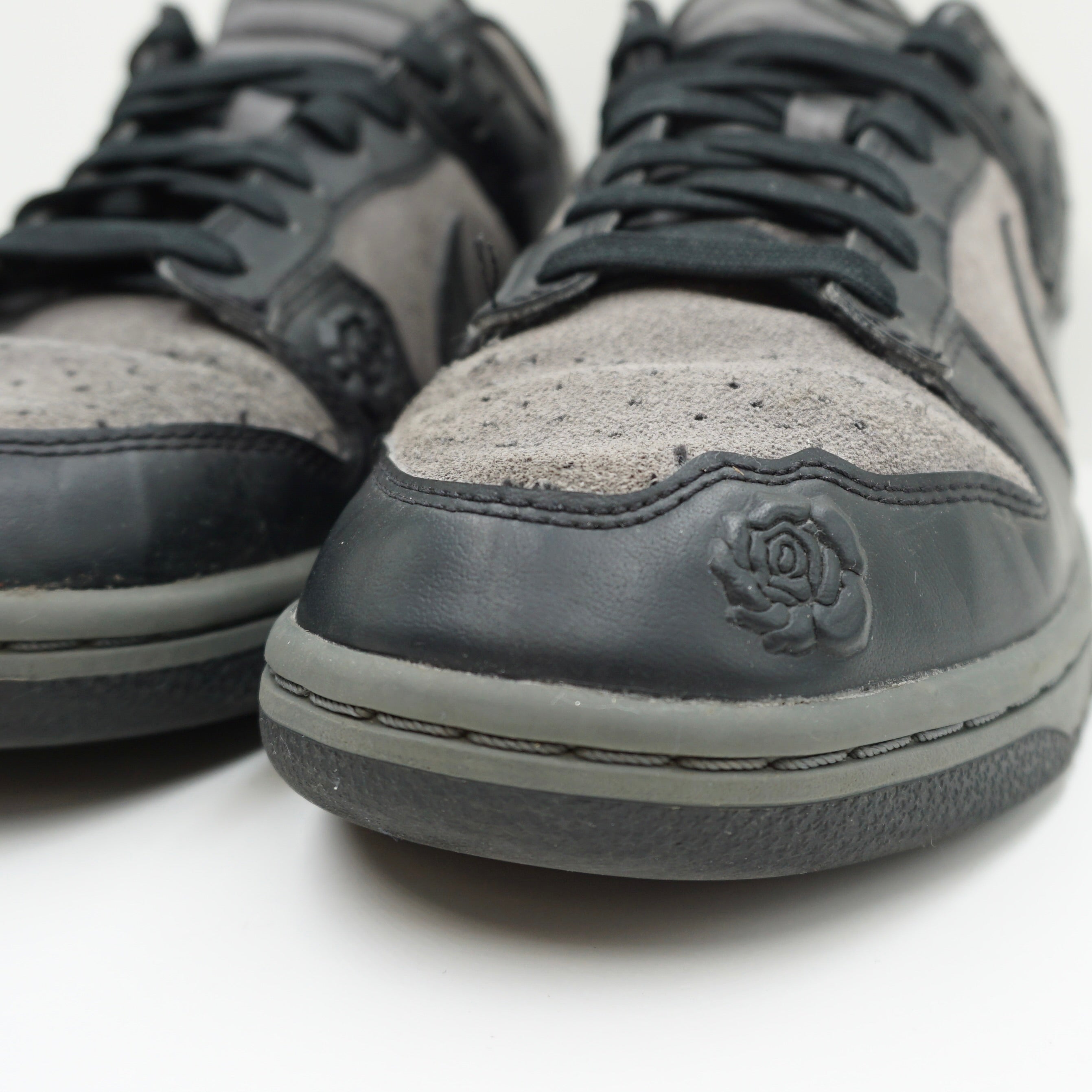 Nike Dunk Low Black Roses (W)