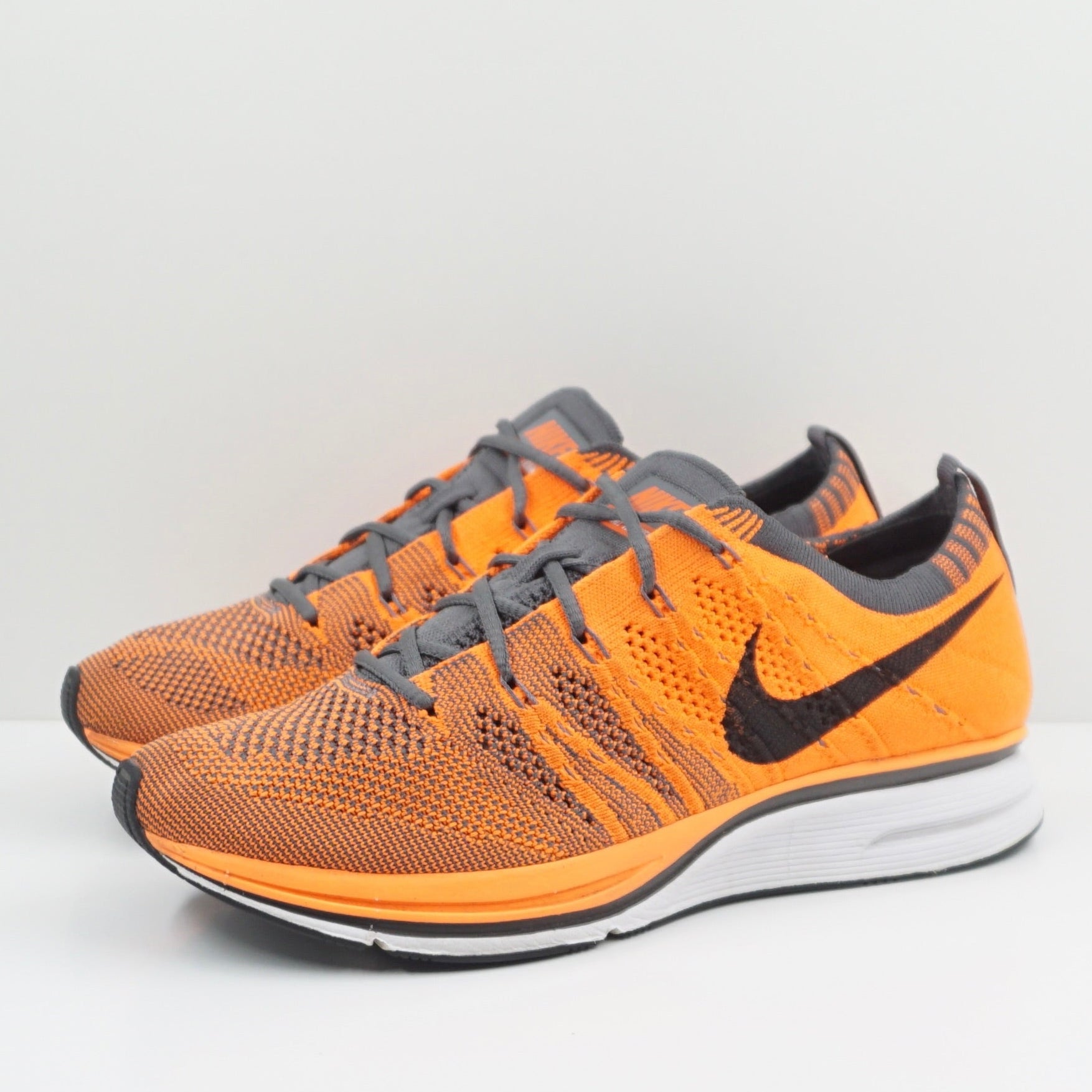 Nike Flyknit Trainer Total Orange