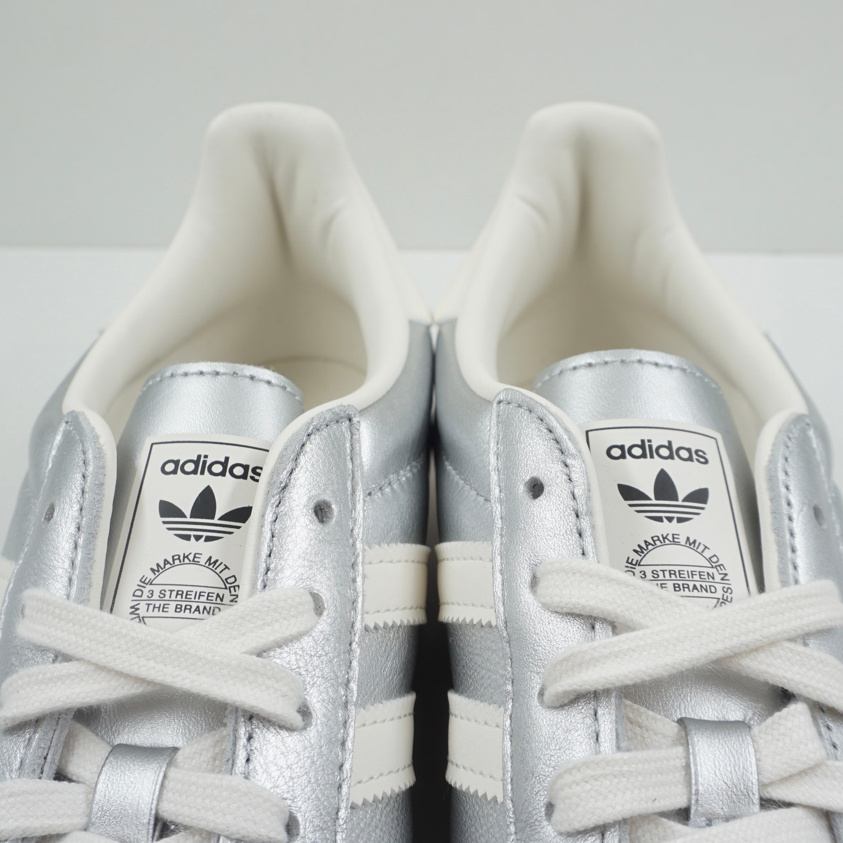 adidas gazelle silver green womens Adidas Gazelle Indoor Silver Metallic Core White