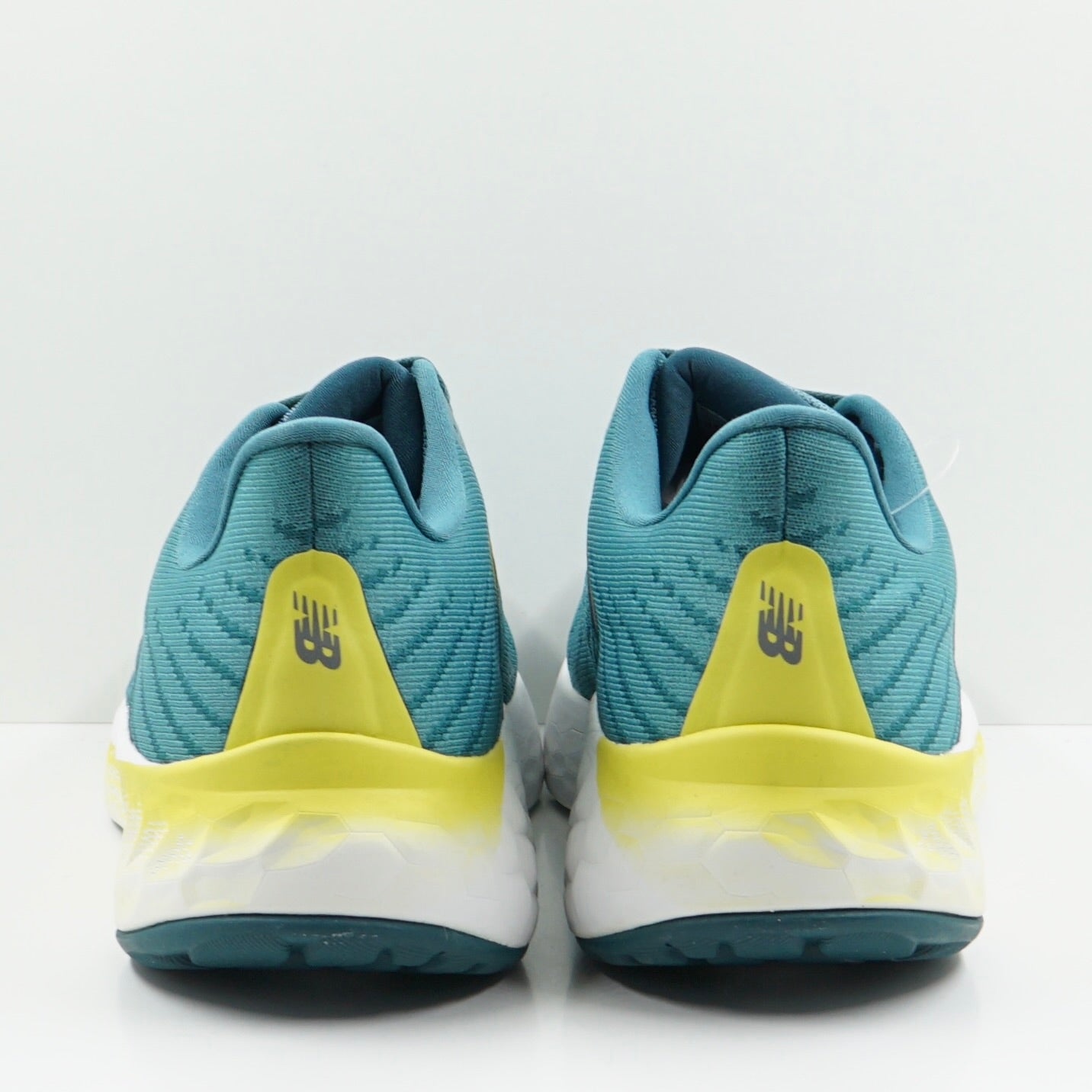 New Balance Fresh Foam Vongo v5 Deep Sea Sulphur Yellow