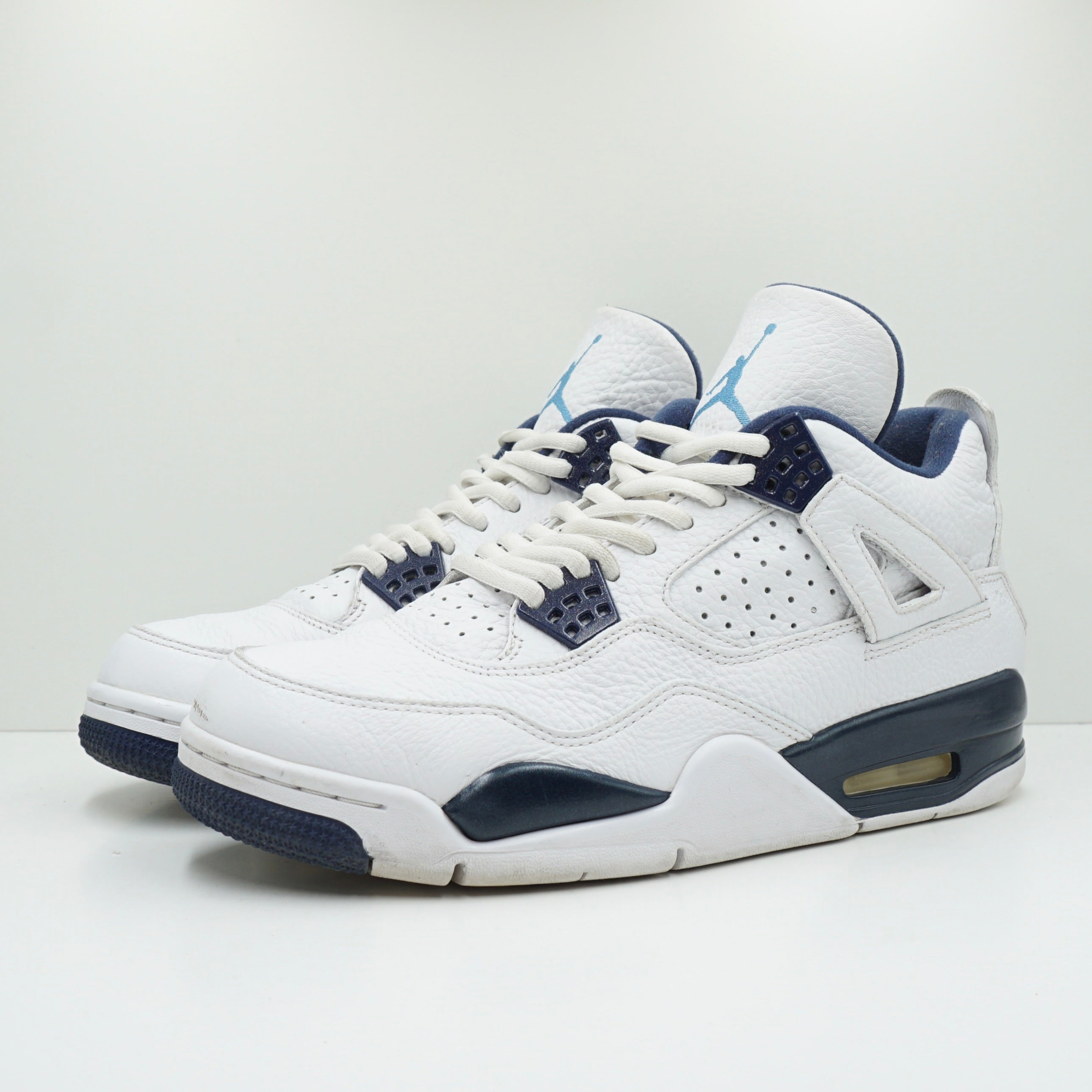 Jordan 4 Retro Columbia (2015)