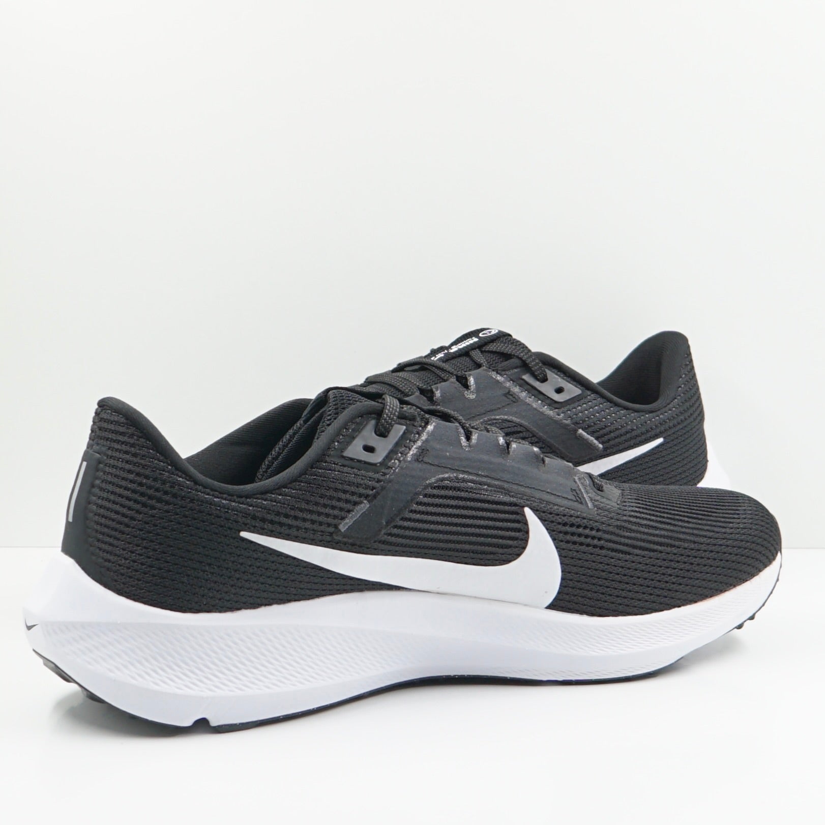 Nike Air Zoom Pegasus 40 Black White
