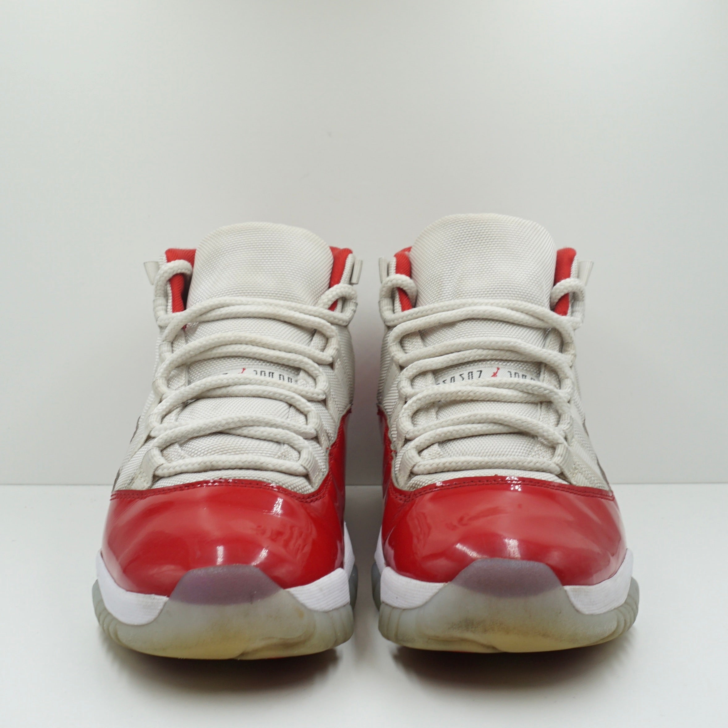 Jordan 11 Retro Cherry (2022)