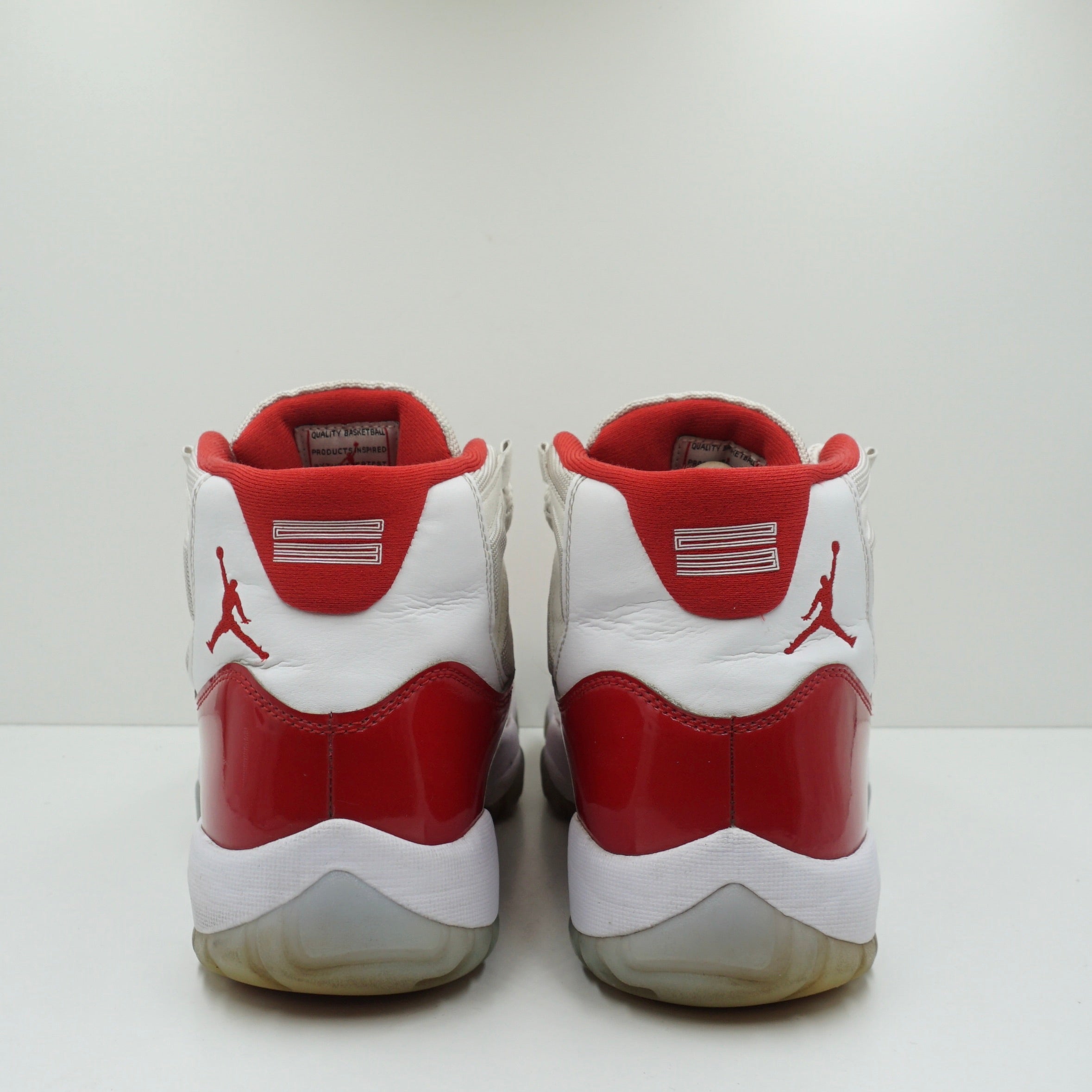 Jordan 11 Retro Cherry (2022)