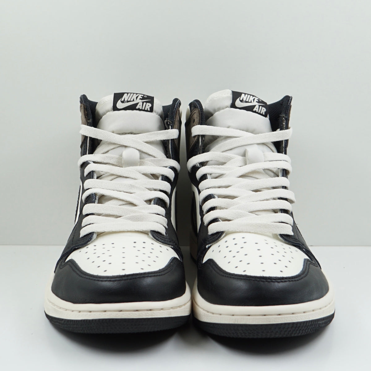 Jordan 1 Retro High Dark Mocha