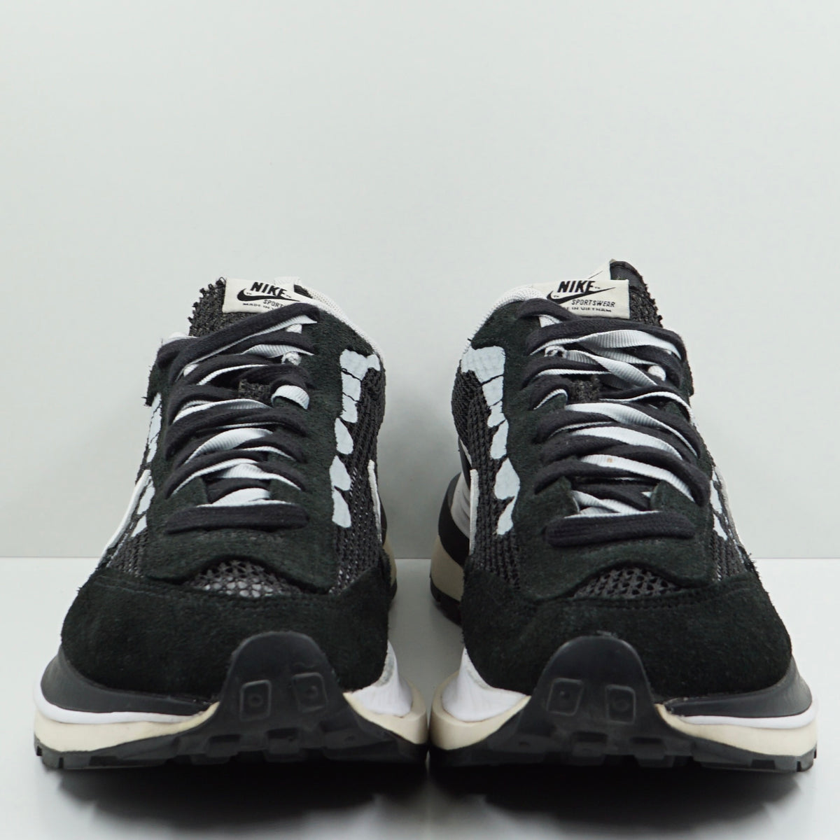 Nike Vaporwaffle Sacai Black White