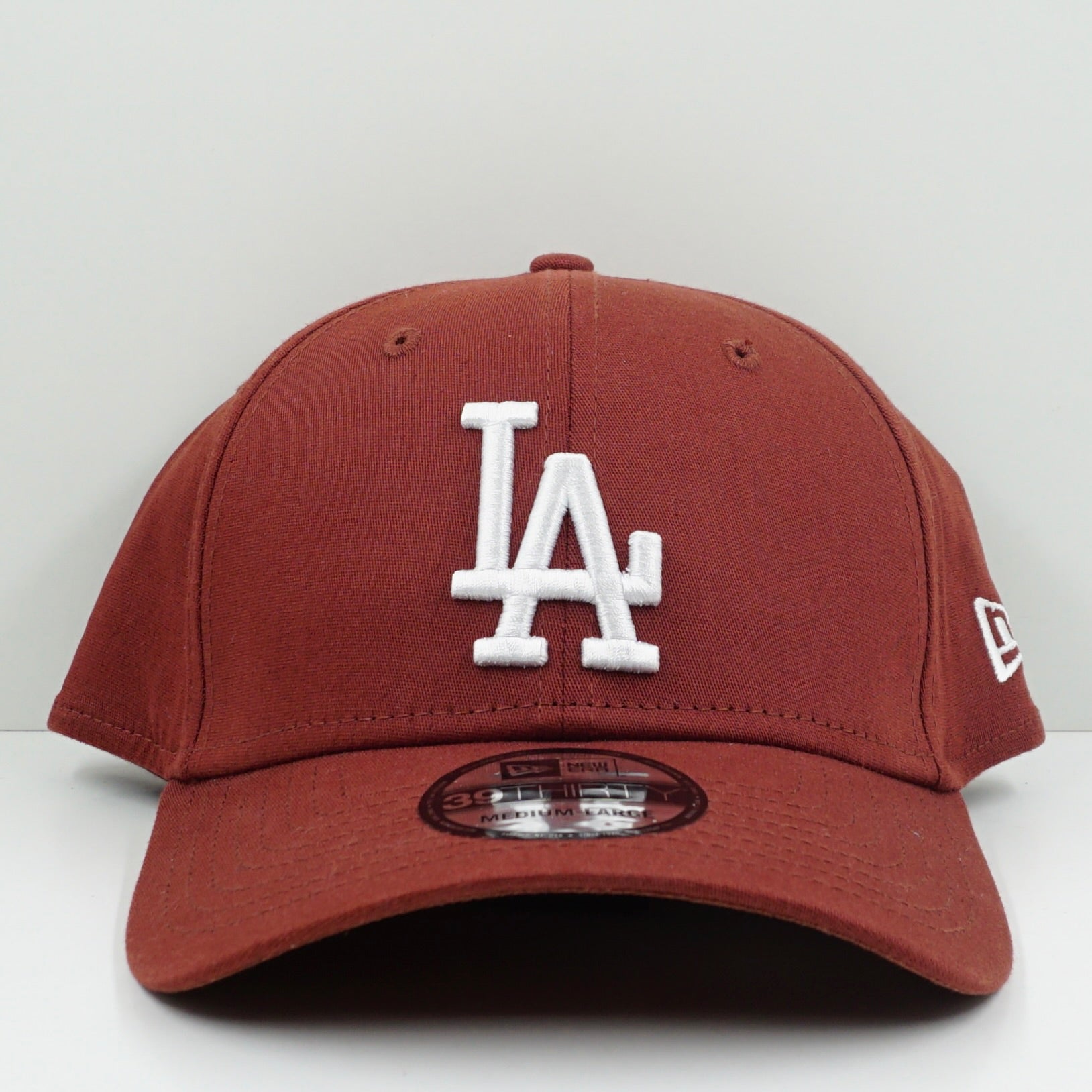 New Era Los Angeles Dodgers Light Brown White 39 Thirty Fitted Cap