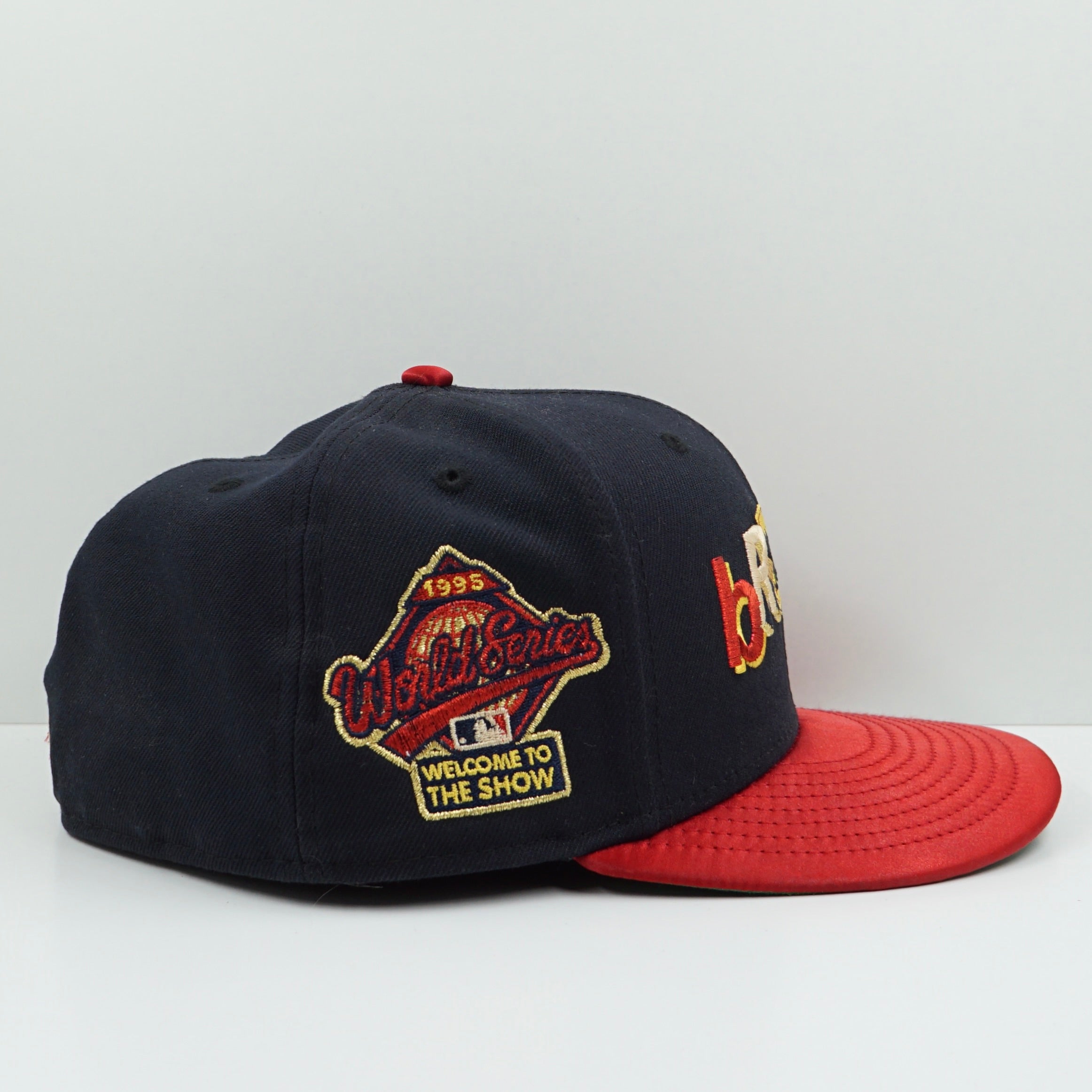 New Era Cooperstown Collection Atlanta Braves Navy Satin Fitted Cap