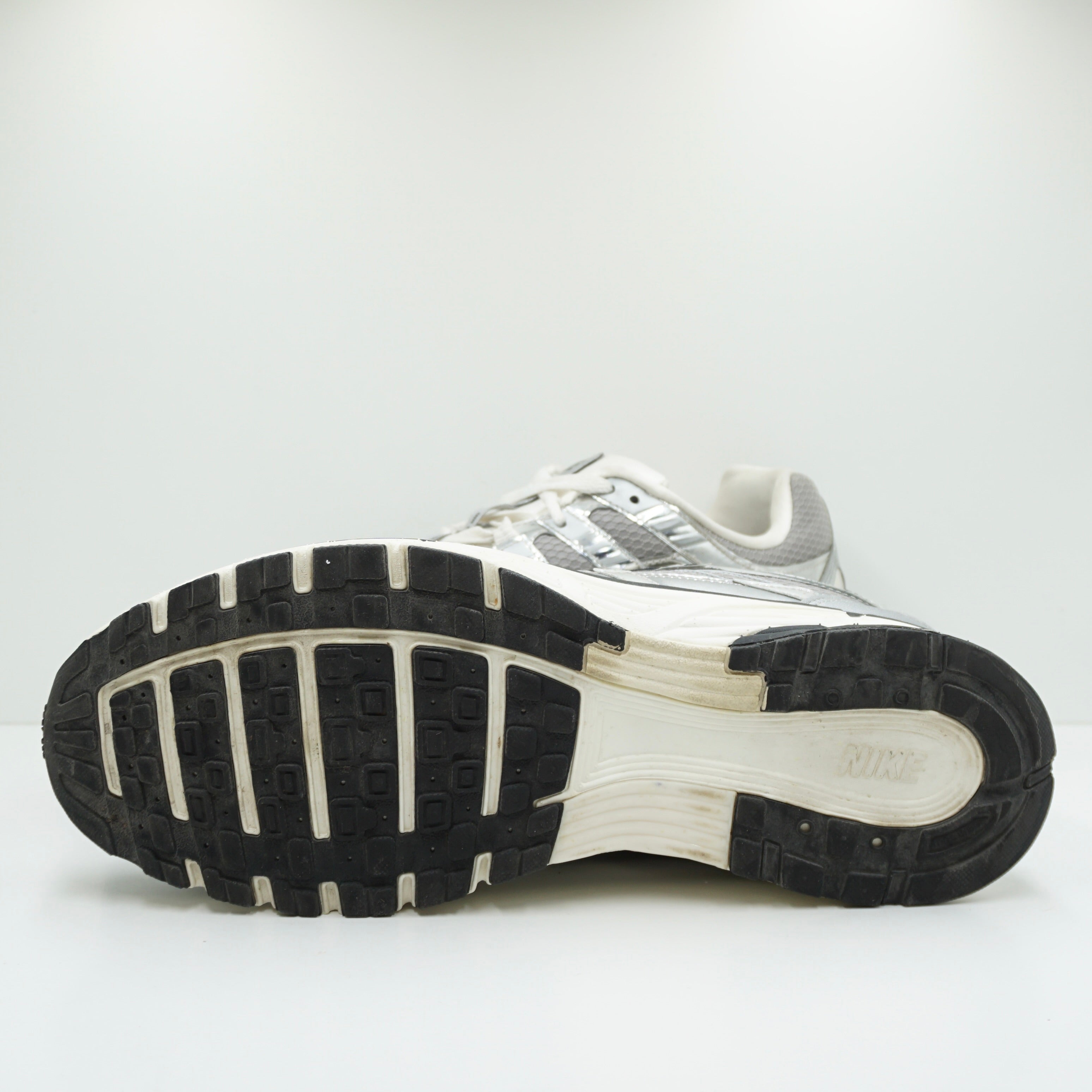 Nike P-6000 Metallic Silver