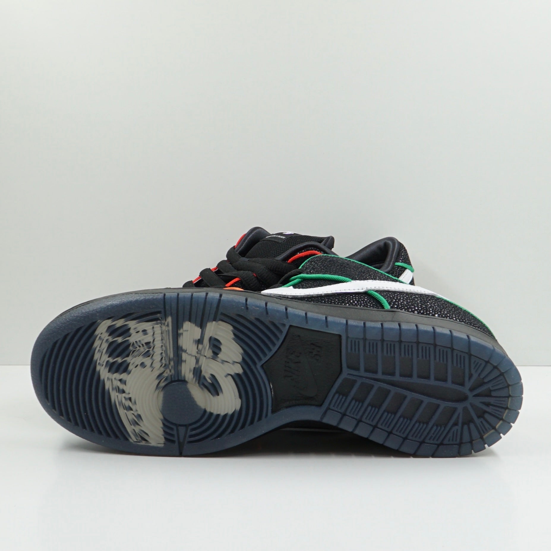 Nike SB Dunk Low Bronx Girls Skate
