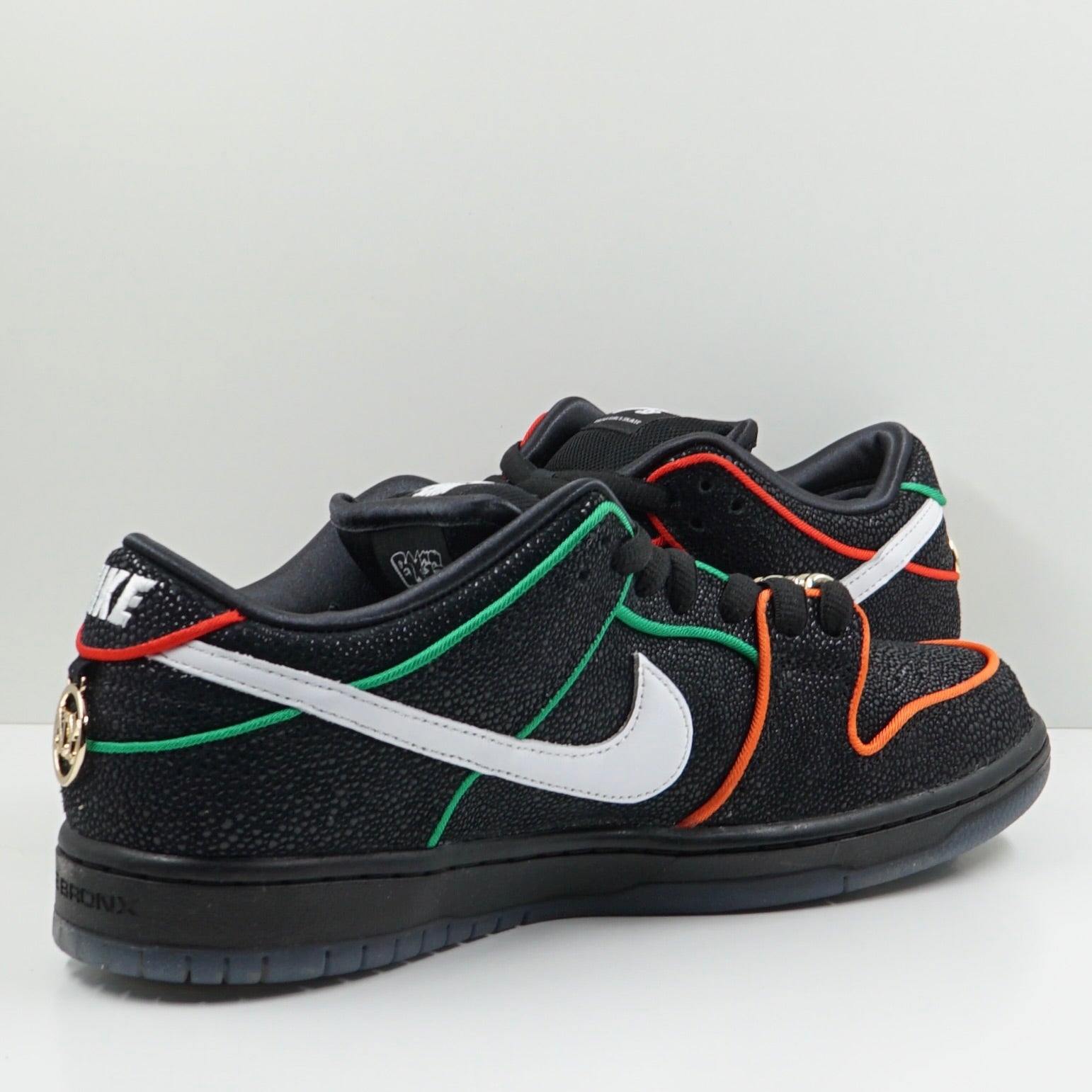 Nike SB Dunk Low Bronx Girls Skate
