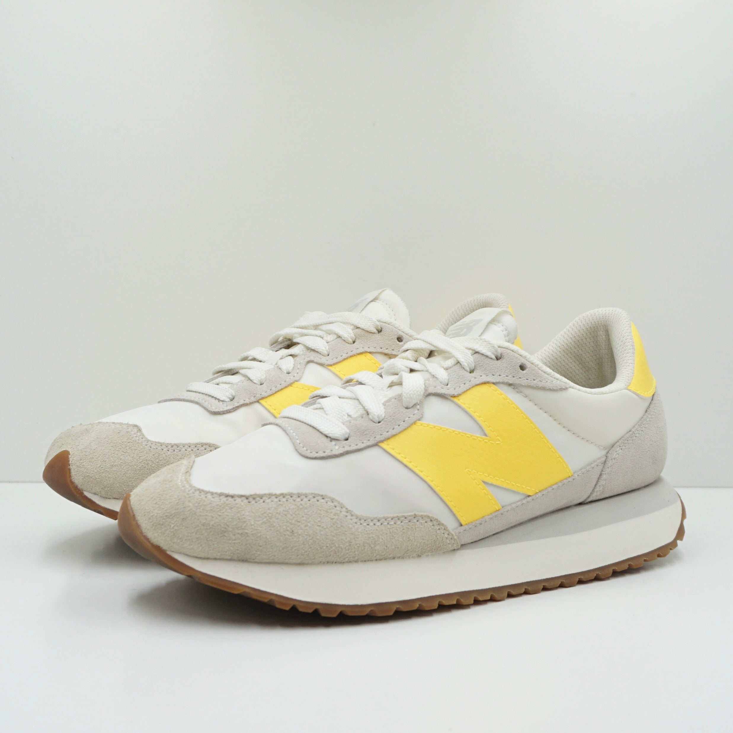 New Balance 237 Sea Salt Egg Yolk (W)