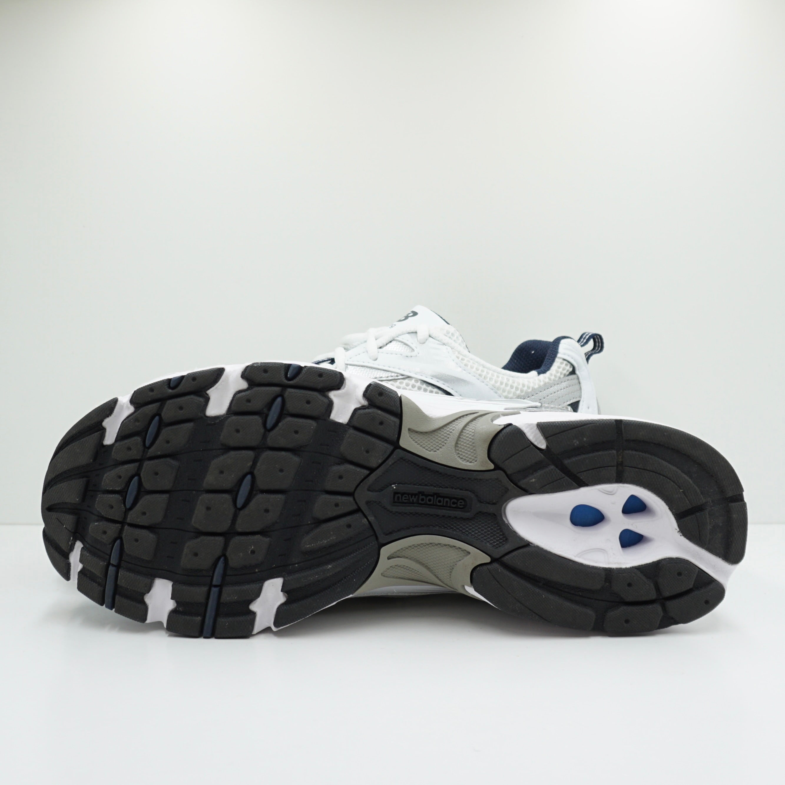 New Balance 530 White Silver Navy