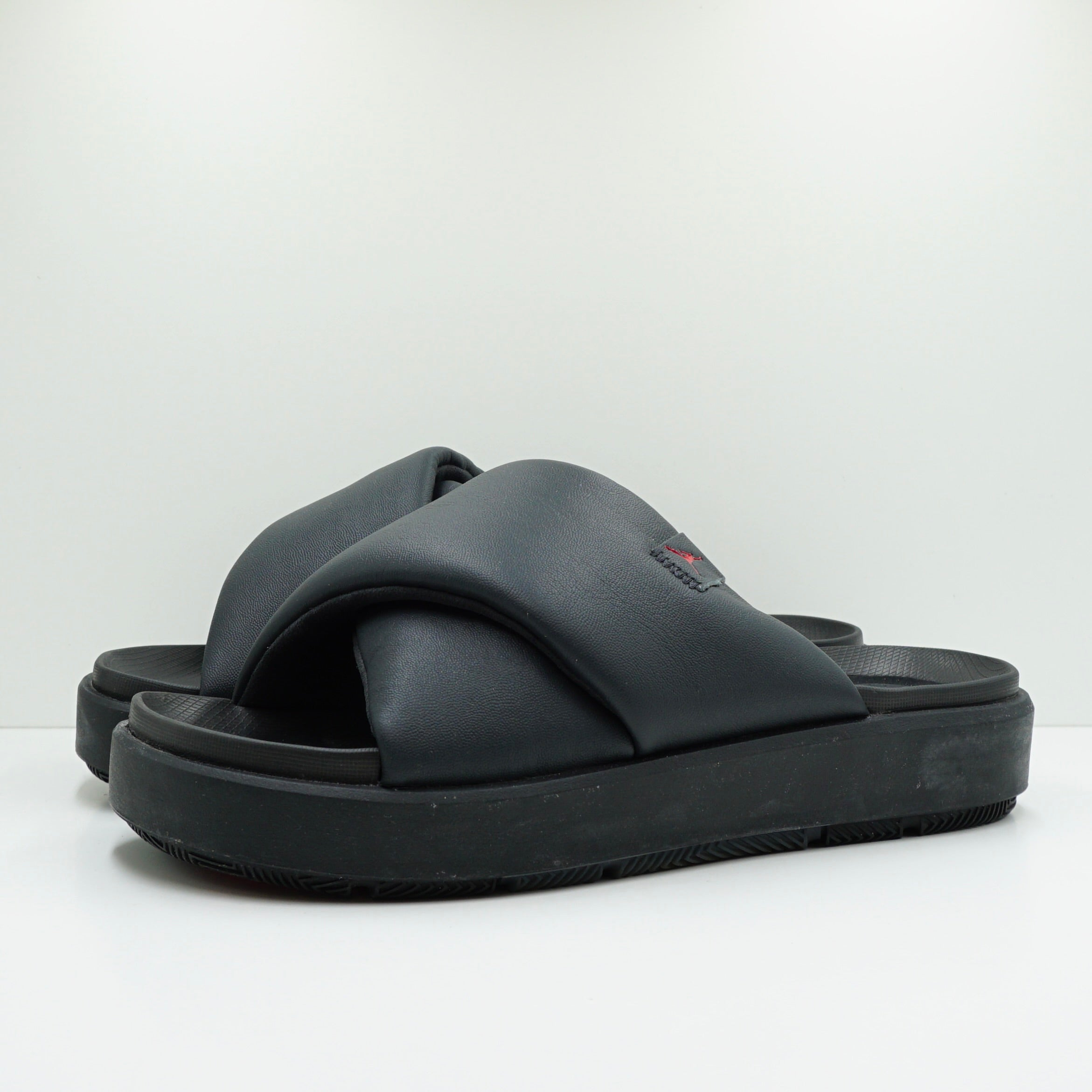 Jordan Sophia Black Slide