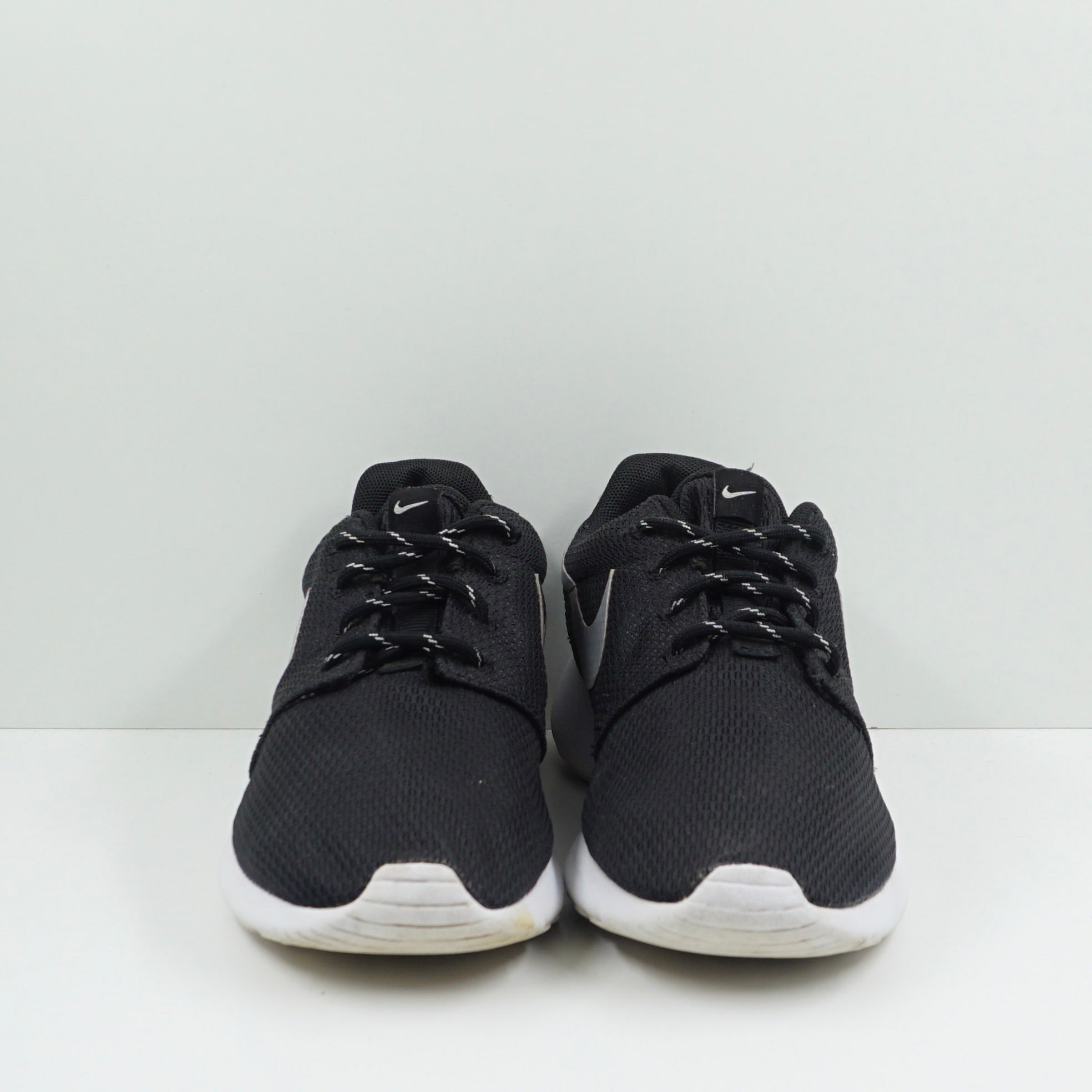 Nike Roshe One Black Metallic Platinum White (W)