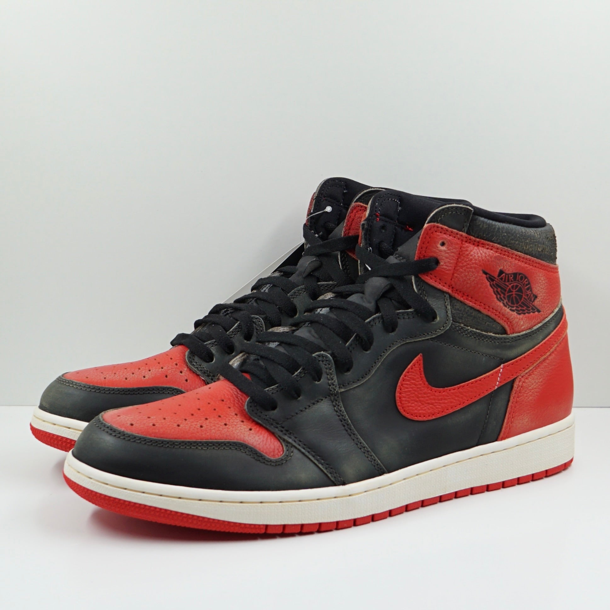 Jordan 1 Retro High OG Heritage (Custom Painted)