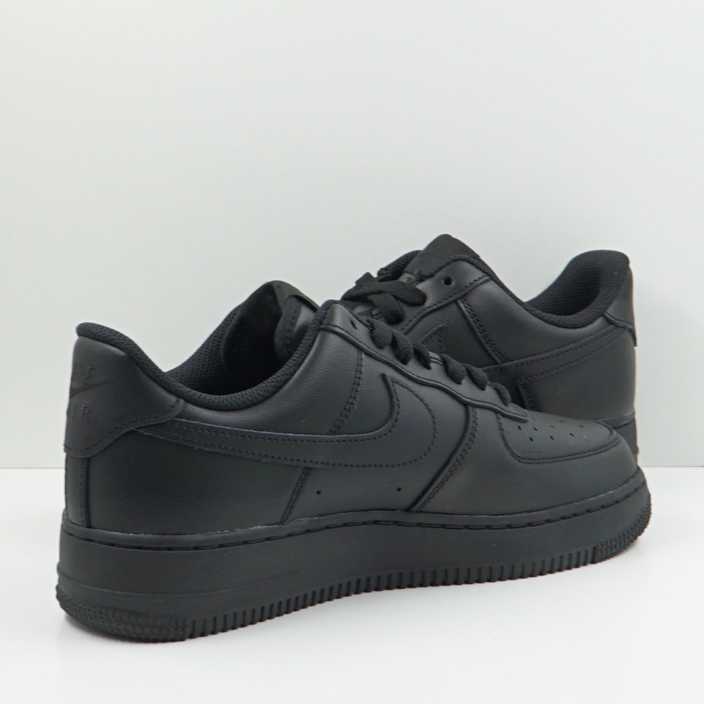 Nike Air Force 1 Low '07 Black (W)