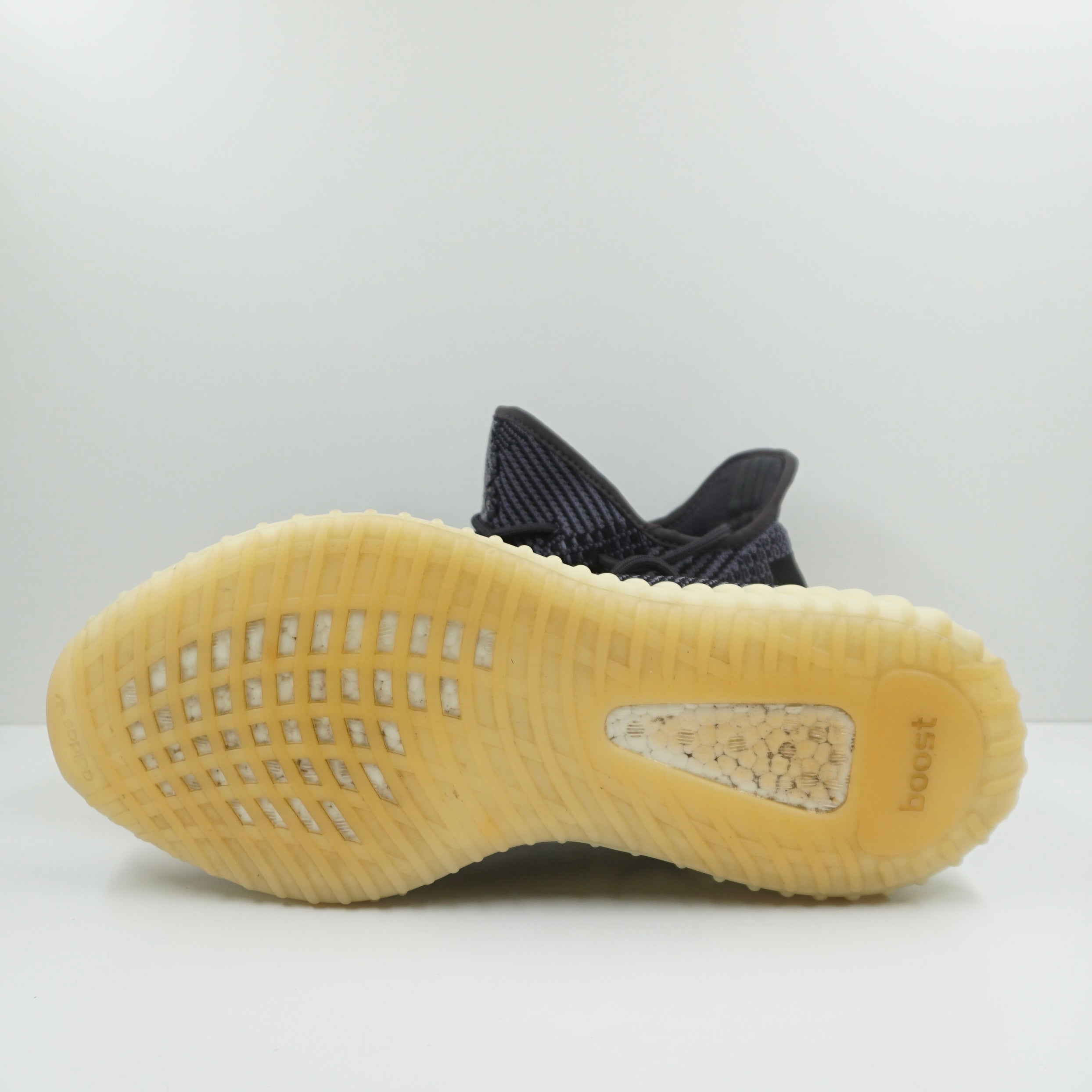 Adidas Yeezy Boost 350 V2 Carbon