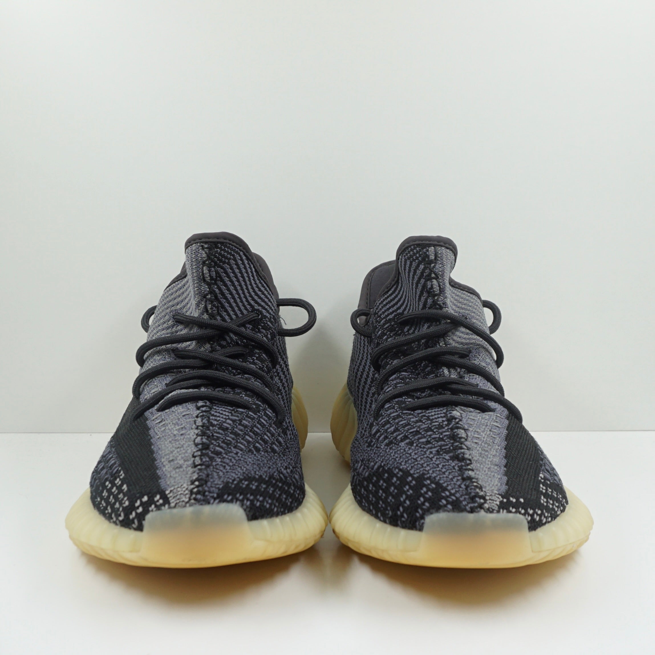Adidas Yeezy Boost 350 V2 Carbon