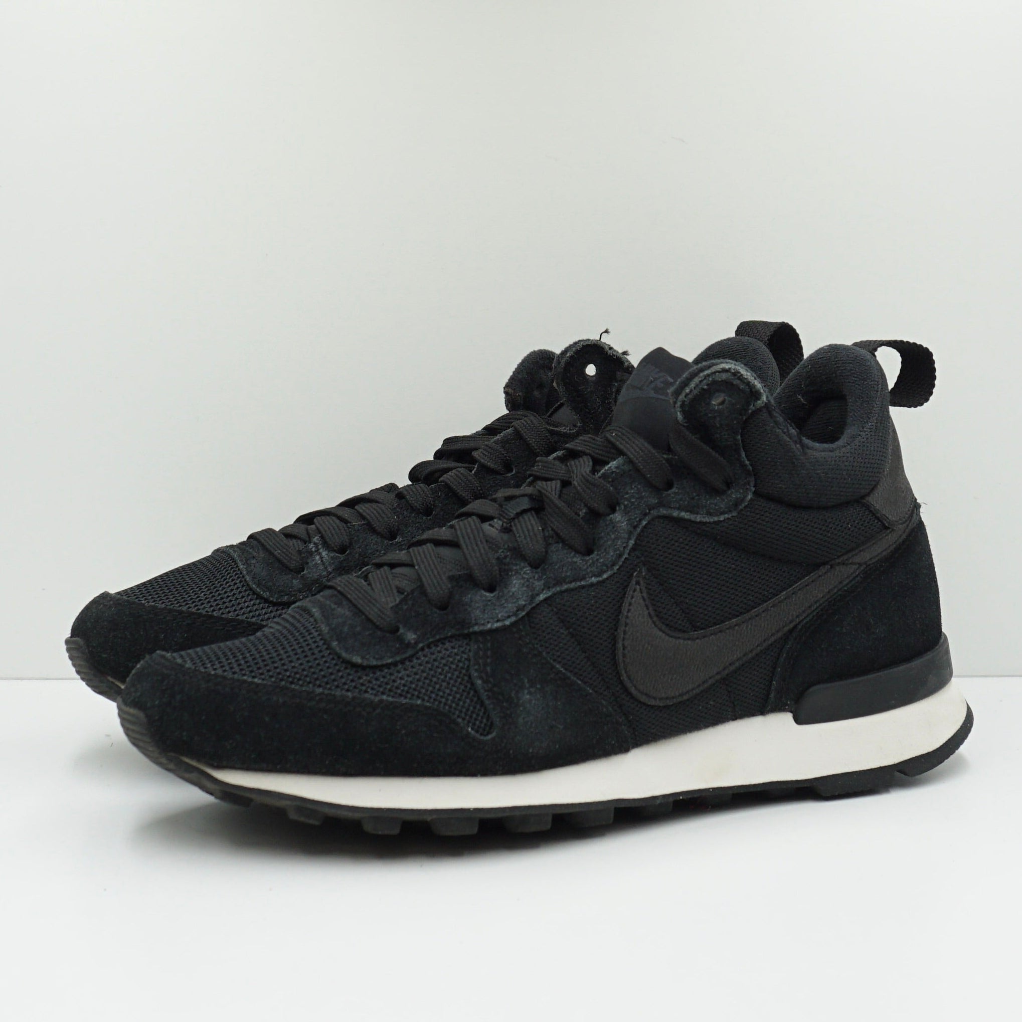 Nike Internationalist Mid Top Black Suede (W)