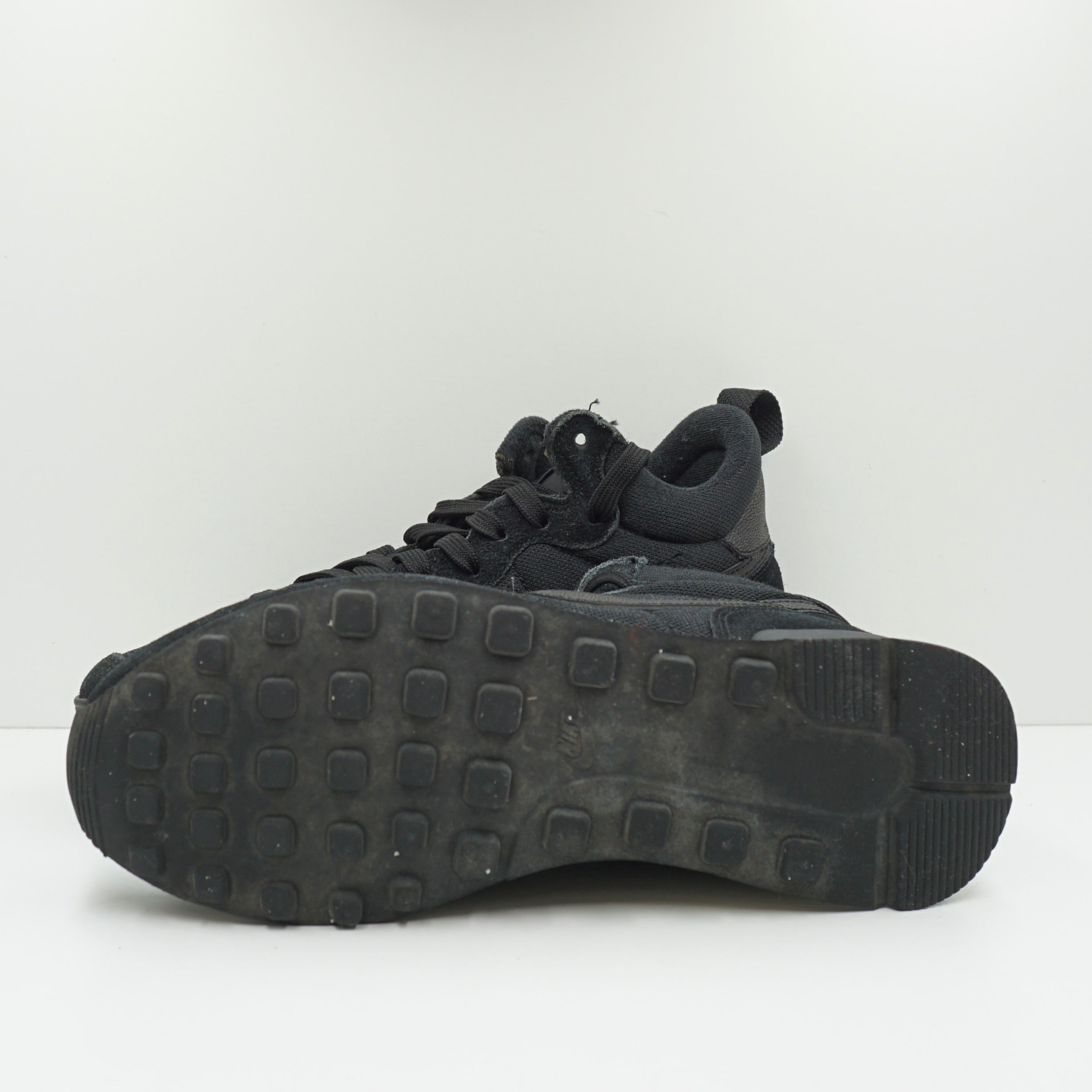 Nike Internationalist Mid Top Black Suede (W)