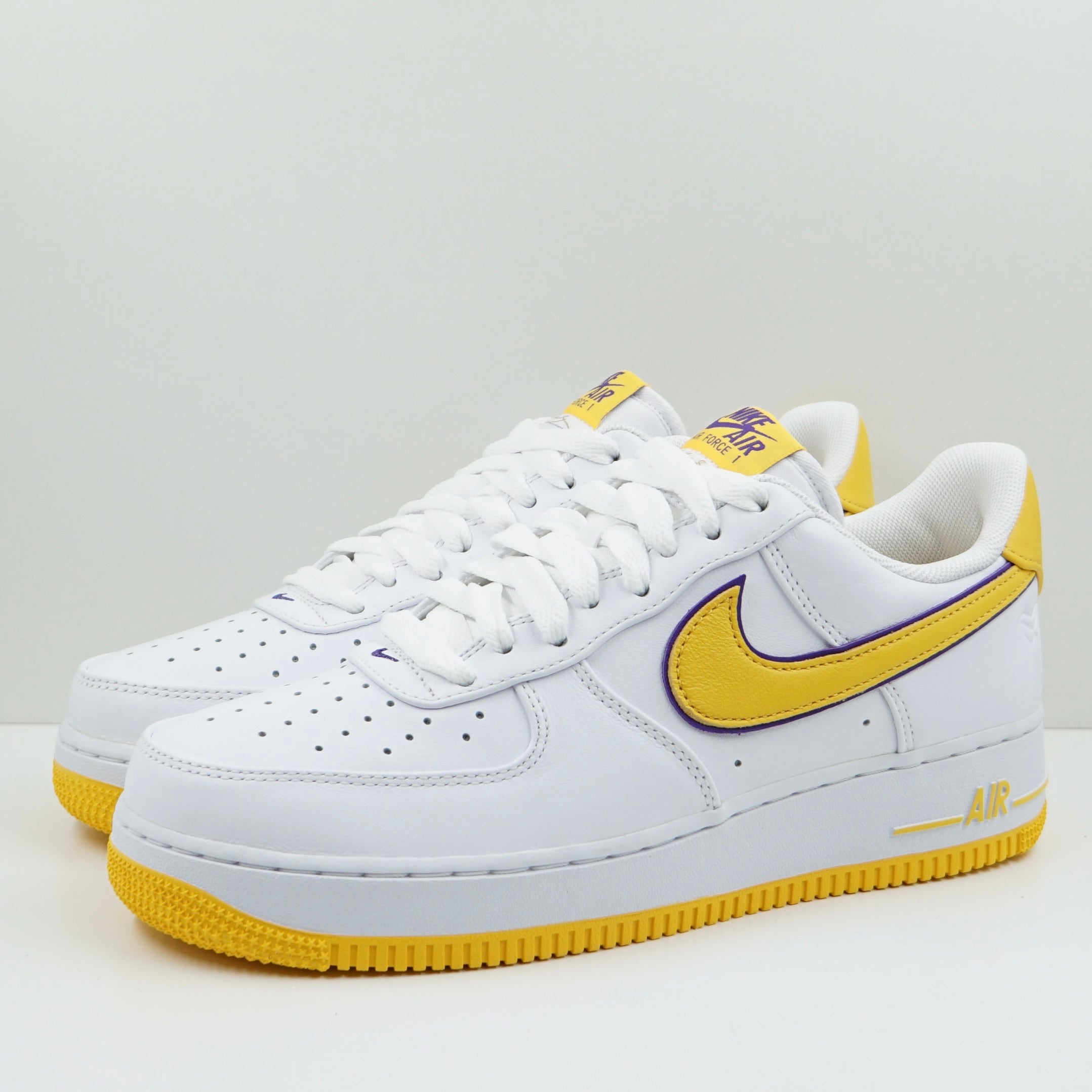 Nike Air Force 1 Low Retro QS Kobe Bryant Lakers Home