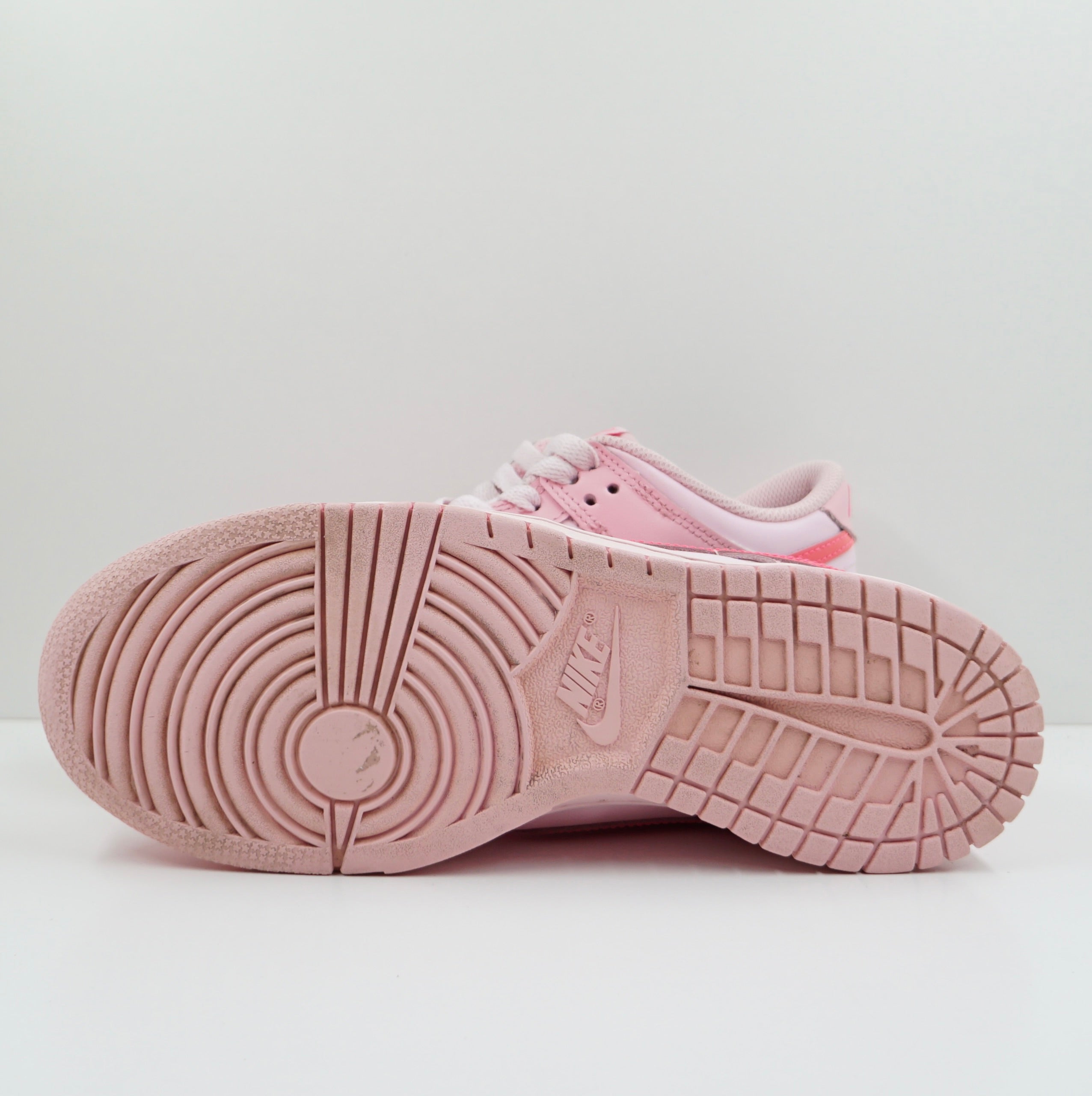 Nike Dunk Low Triple Pink (GS)