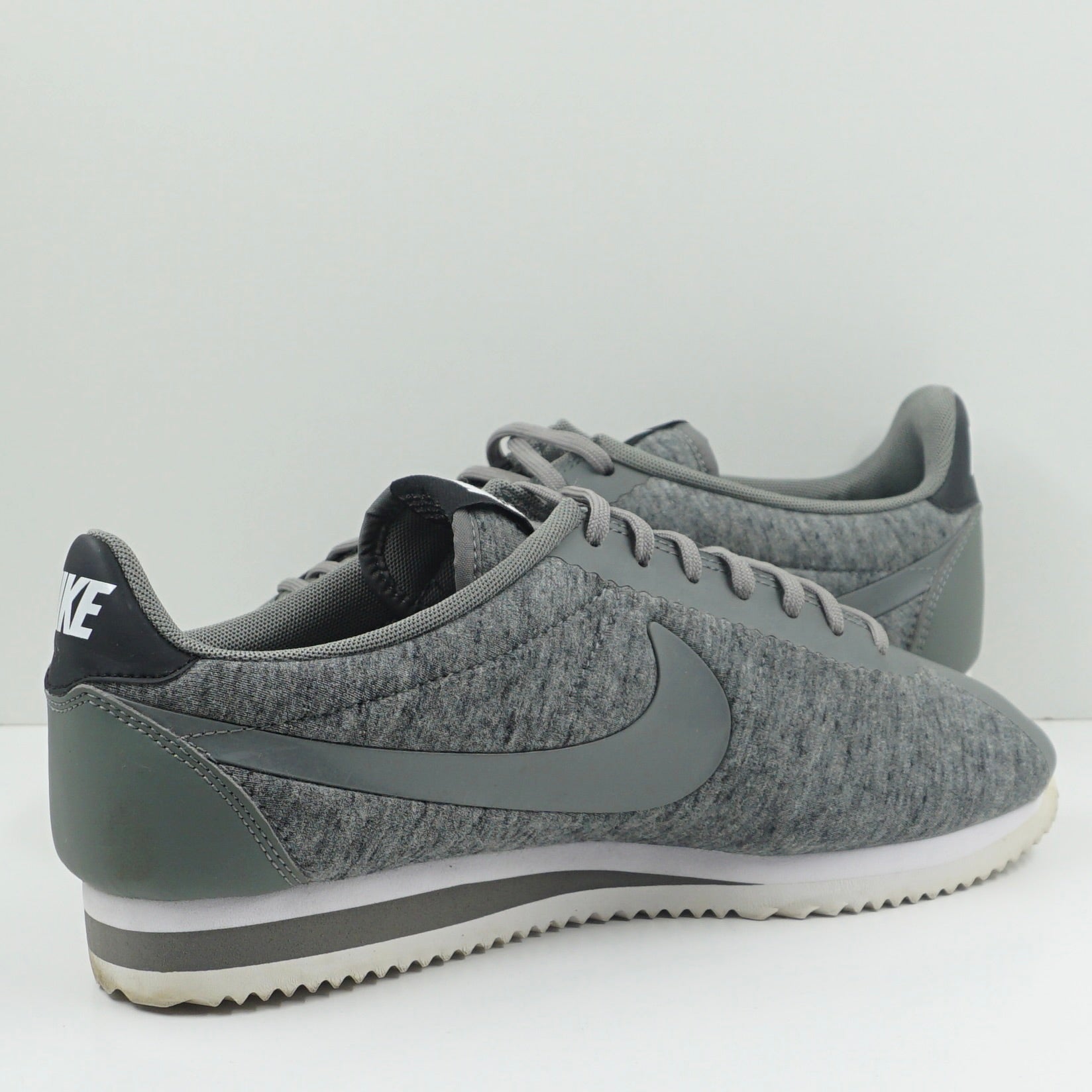 Nike Classic Cortez Grey Fleece (W)