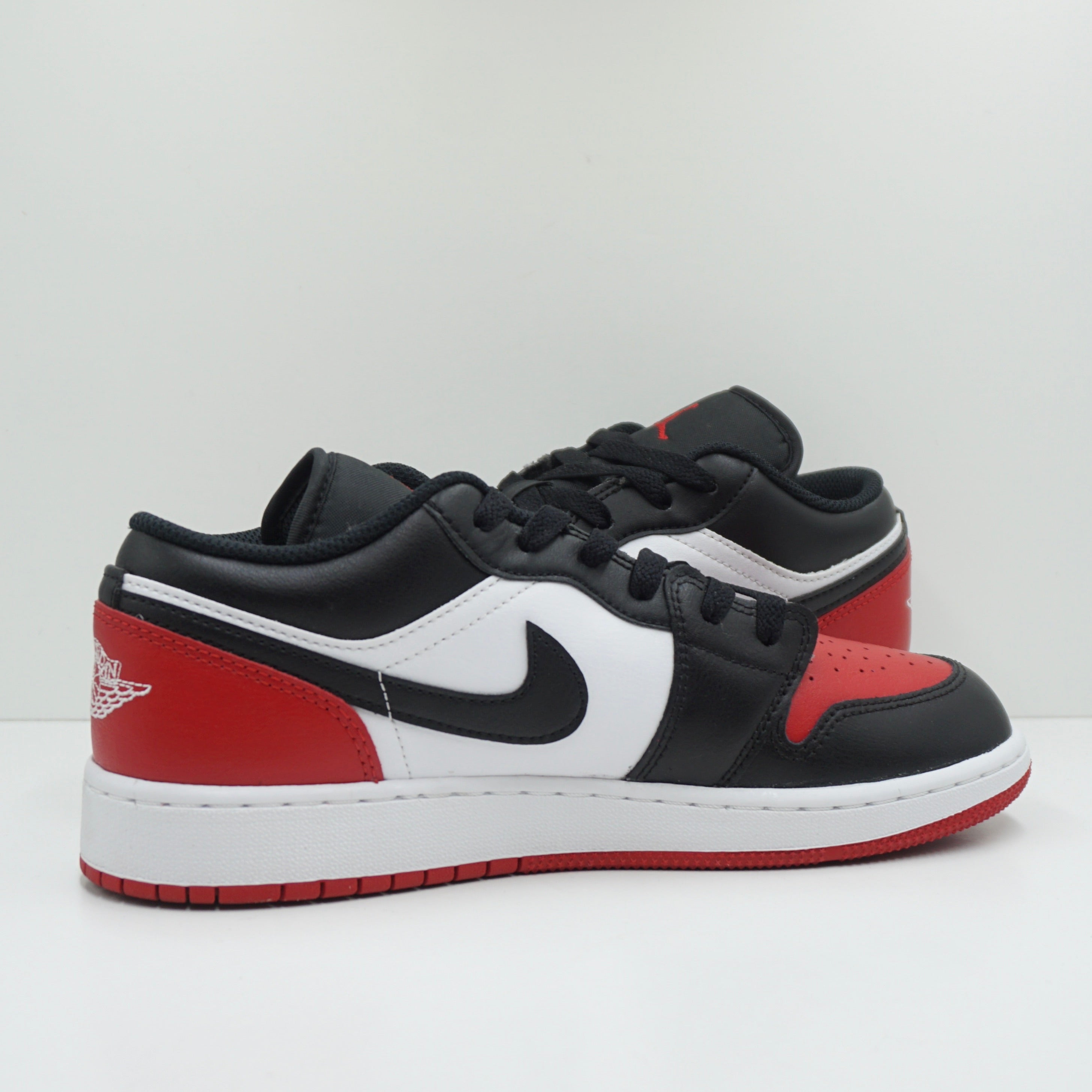 Jordan 1 Low Bred Toe 2.0 (GS)