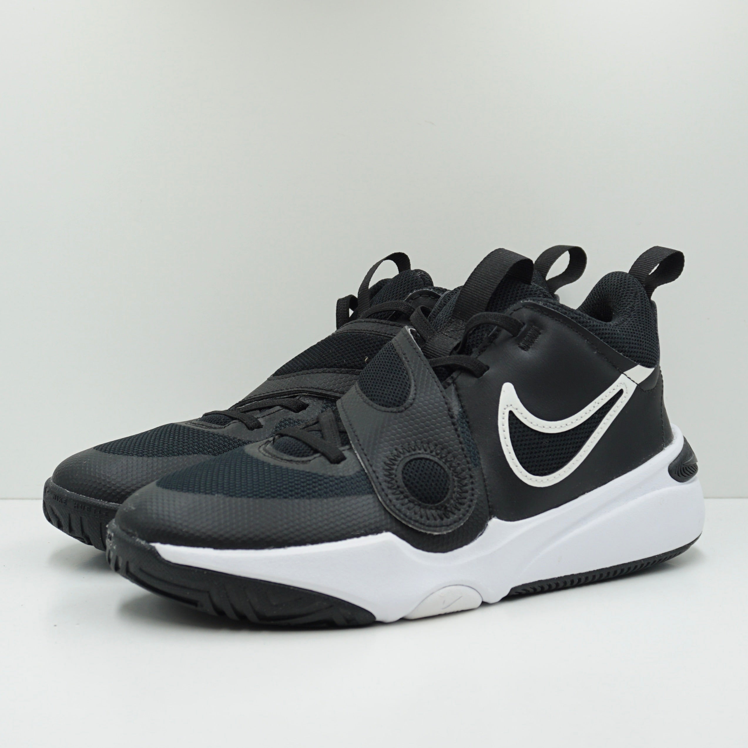 Nike Team Hustle D 11 Black White (GS)