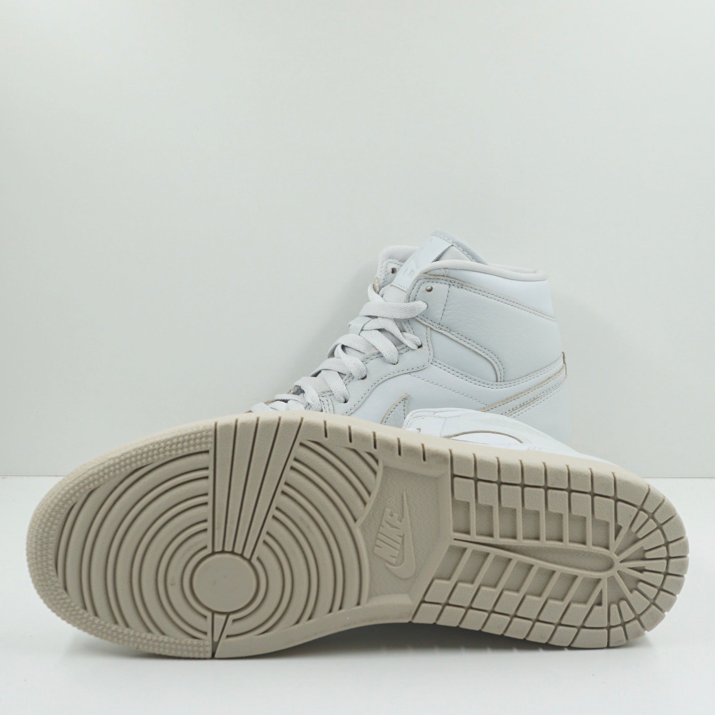 Jordan 1 Retro High Pure Platinum Desert Sand