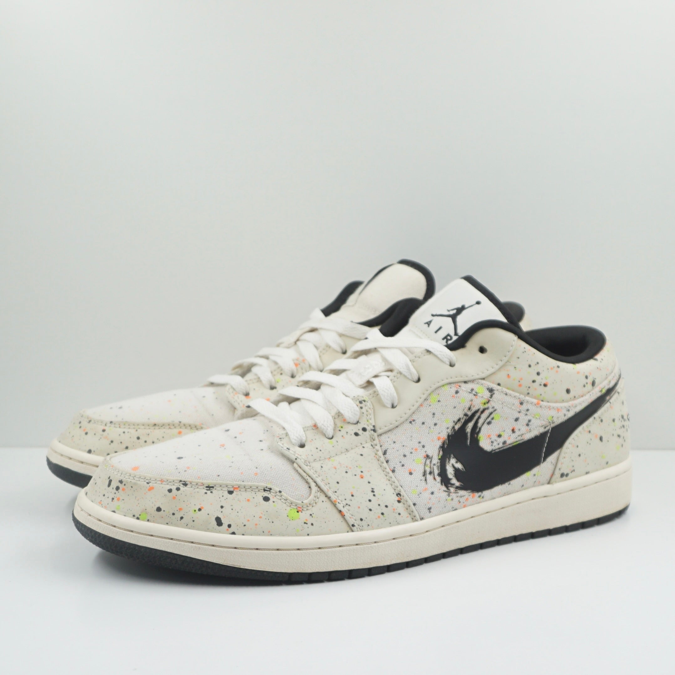Jordan 1 Low Brushstroke