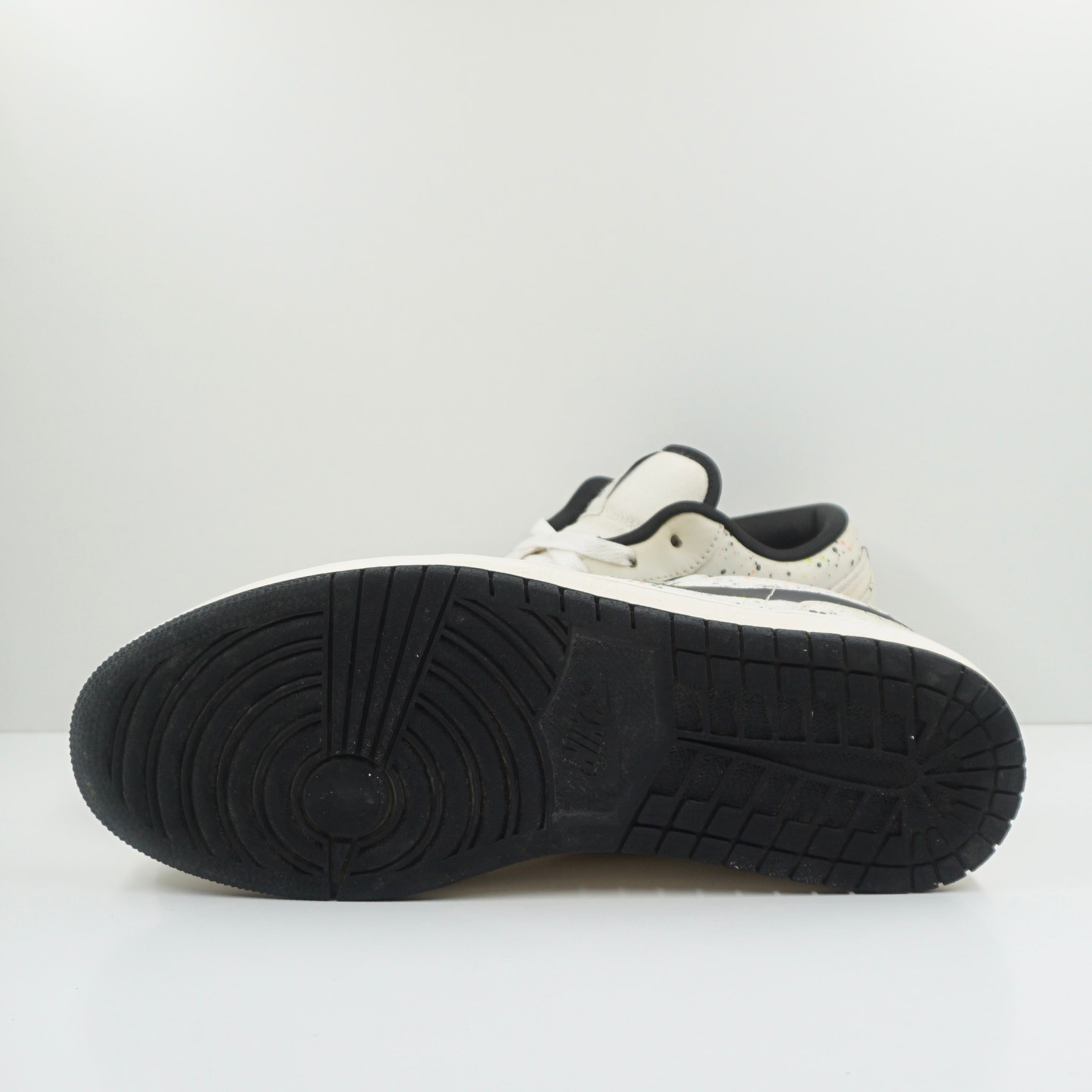 Jordan 1 Low Brushstroke