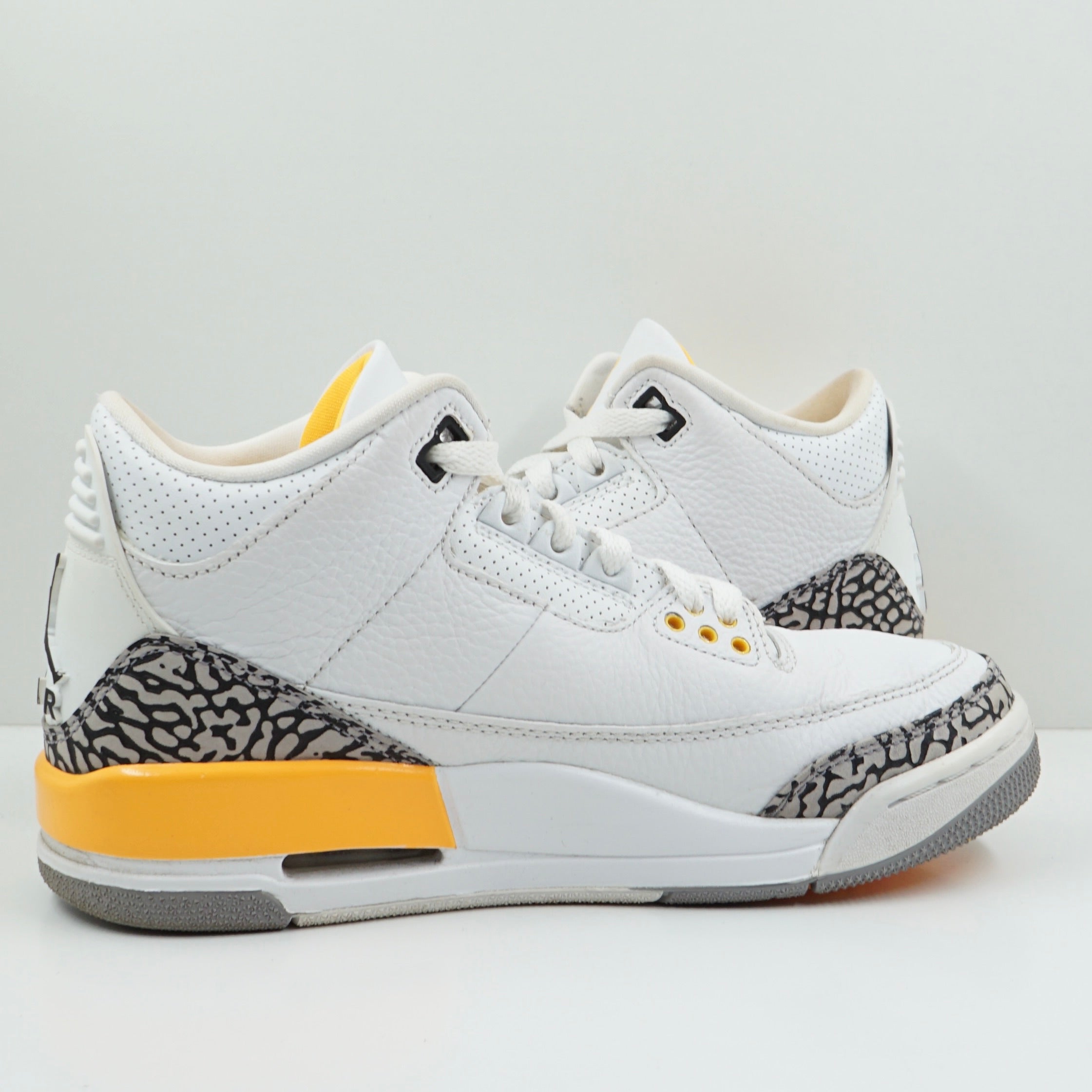 Jordan 3 Retro Laser Orange (W)