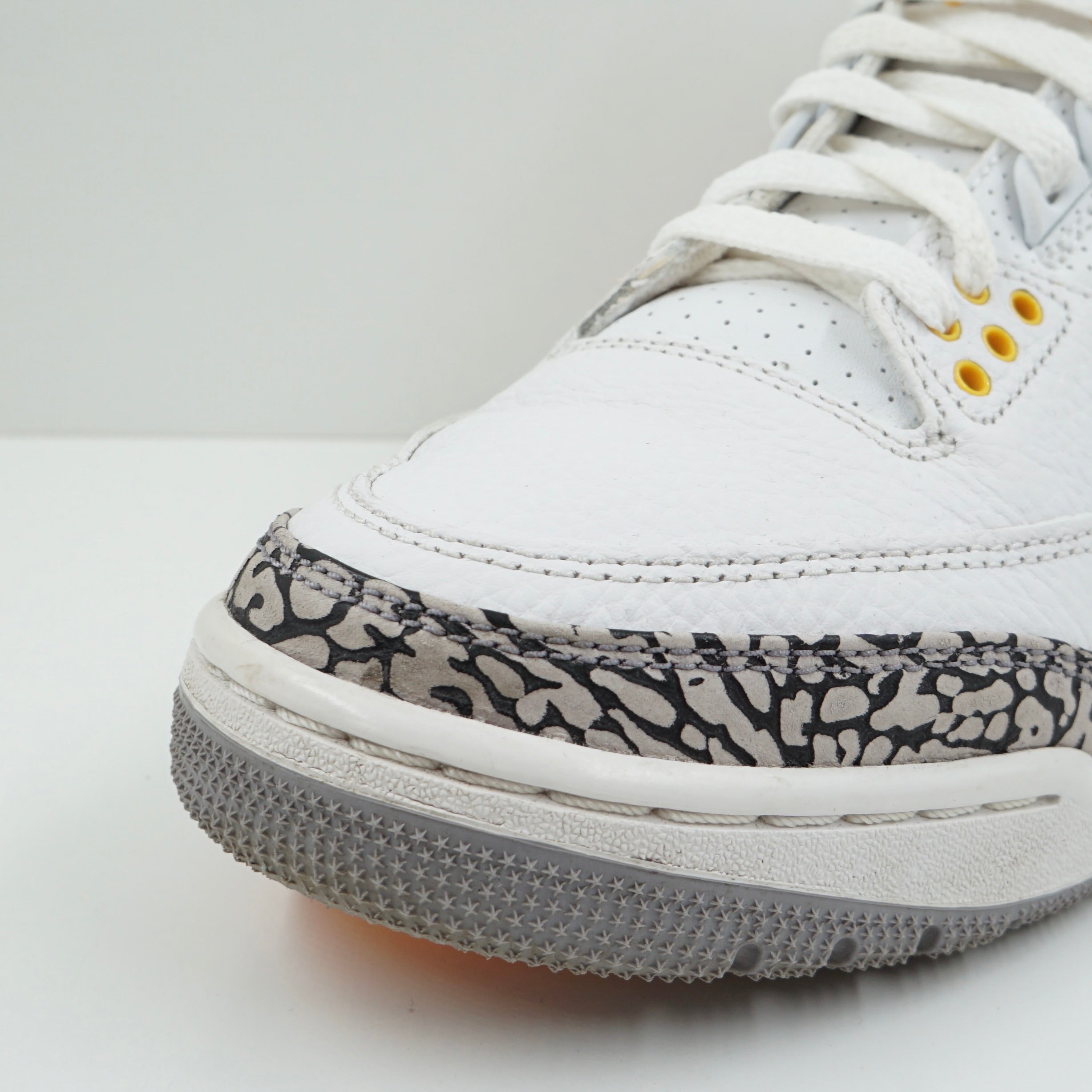Jordan 3 Retro Laser Orange (W)