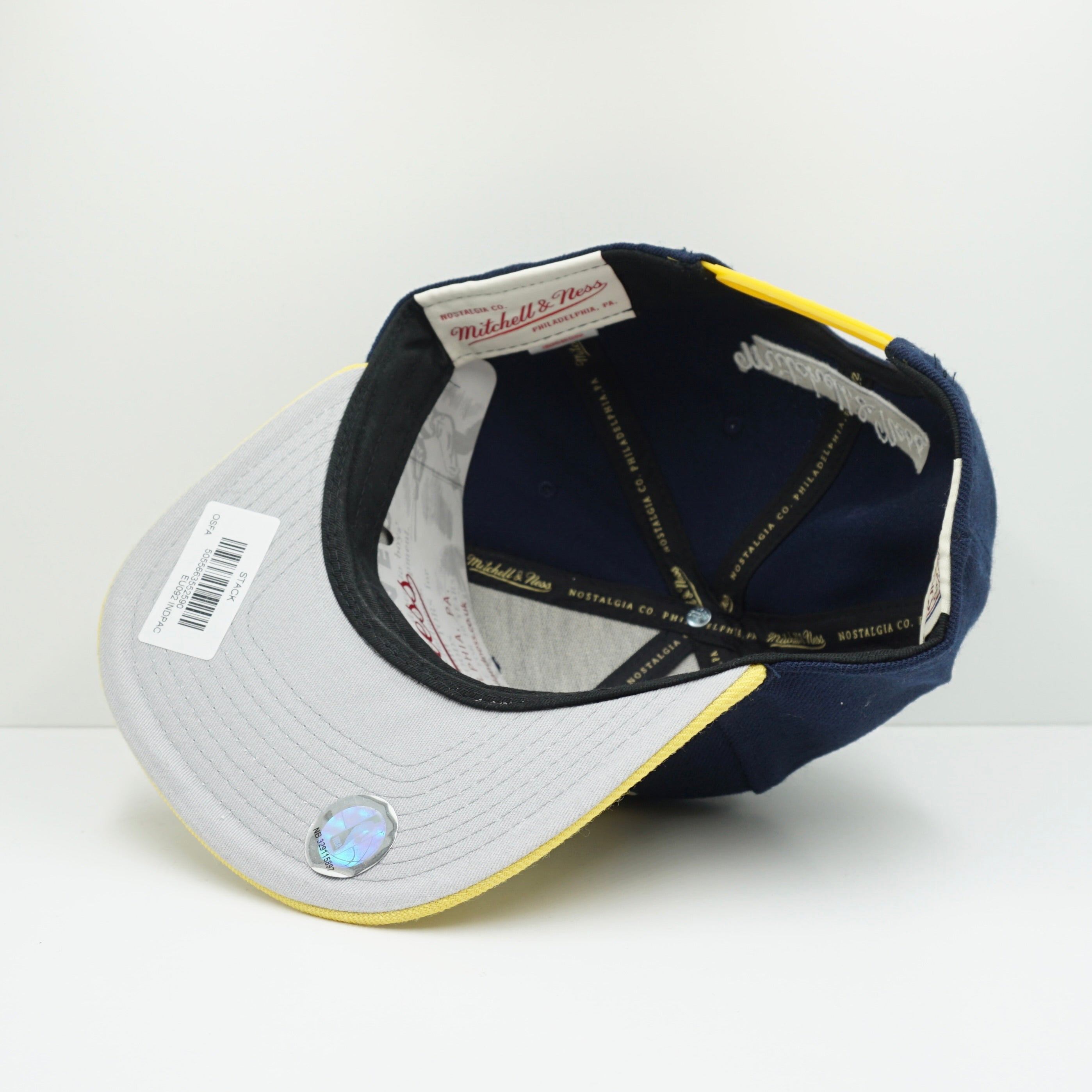 Mitchell & Ness Indiana Pacers Navy Yellow Snapback Cap