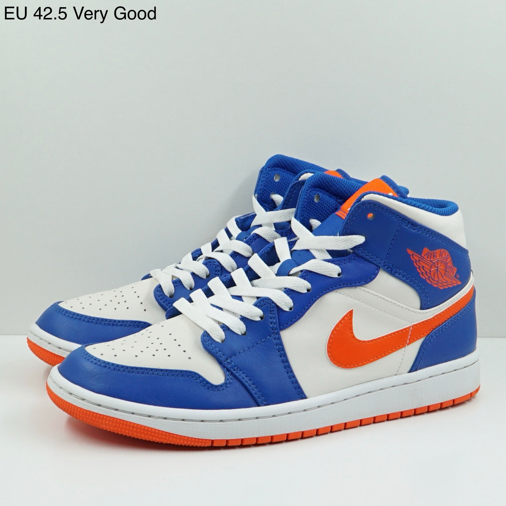 Jordan 1 Mid Knicks