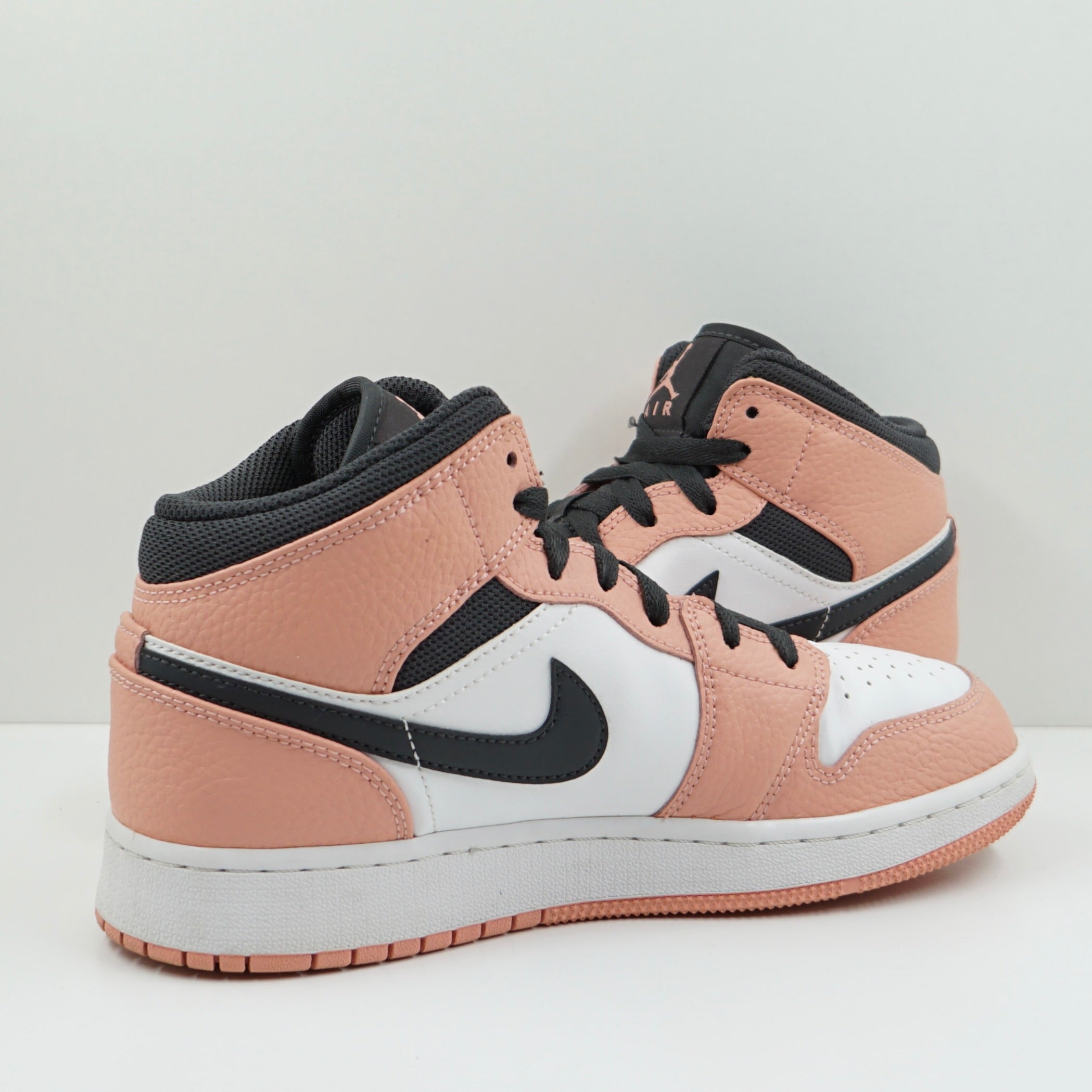 Jordan 1 Mid Pink Quartz (GS)