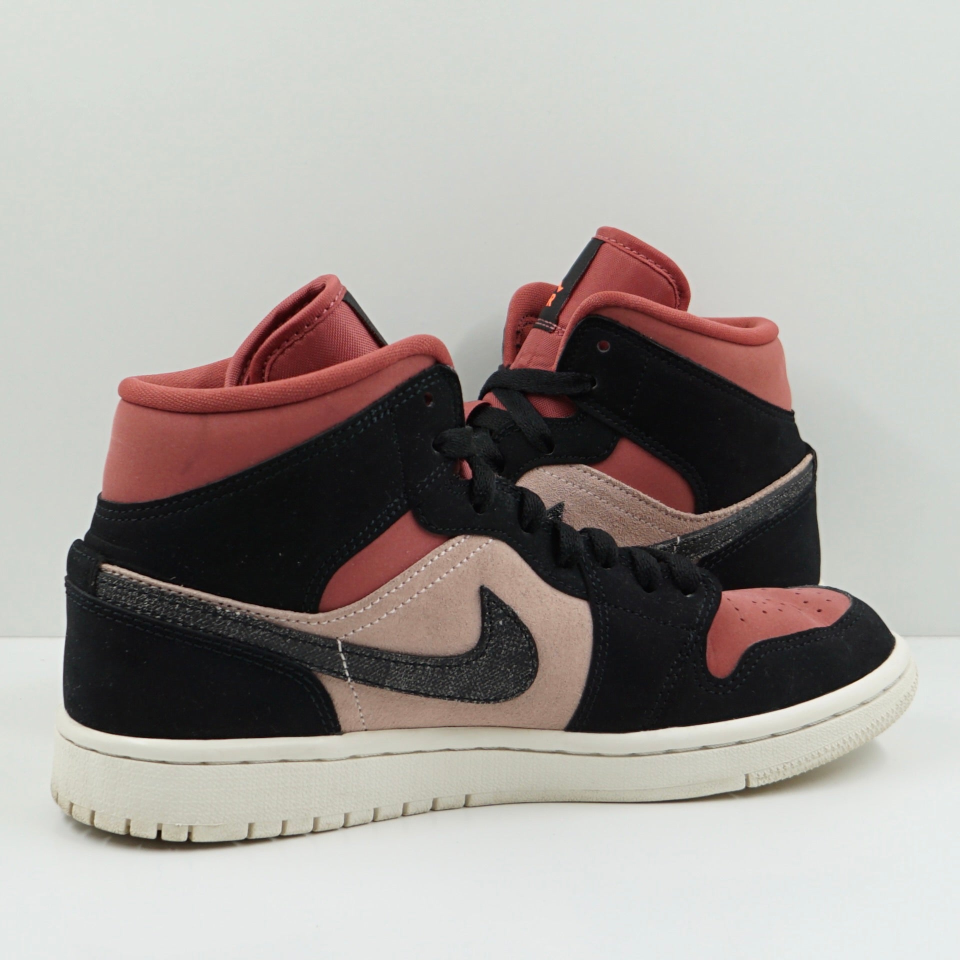 Jordan 1 Mid Canyon Rust (W)