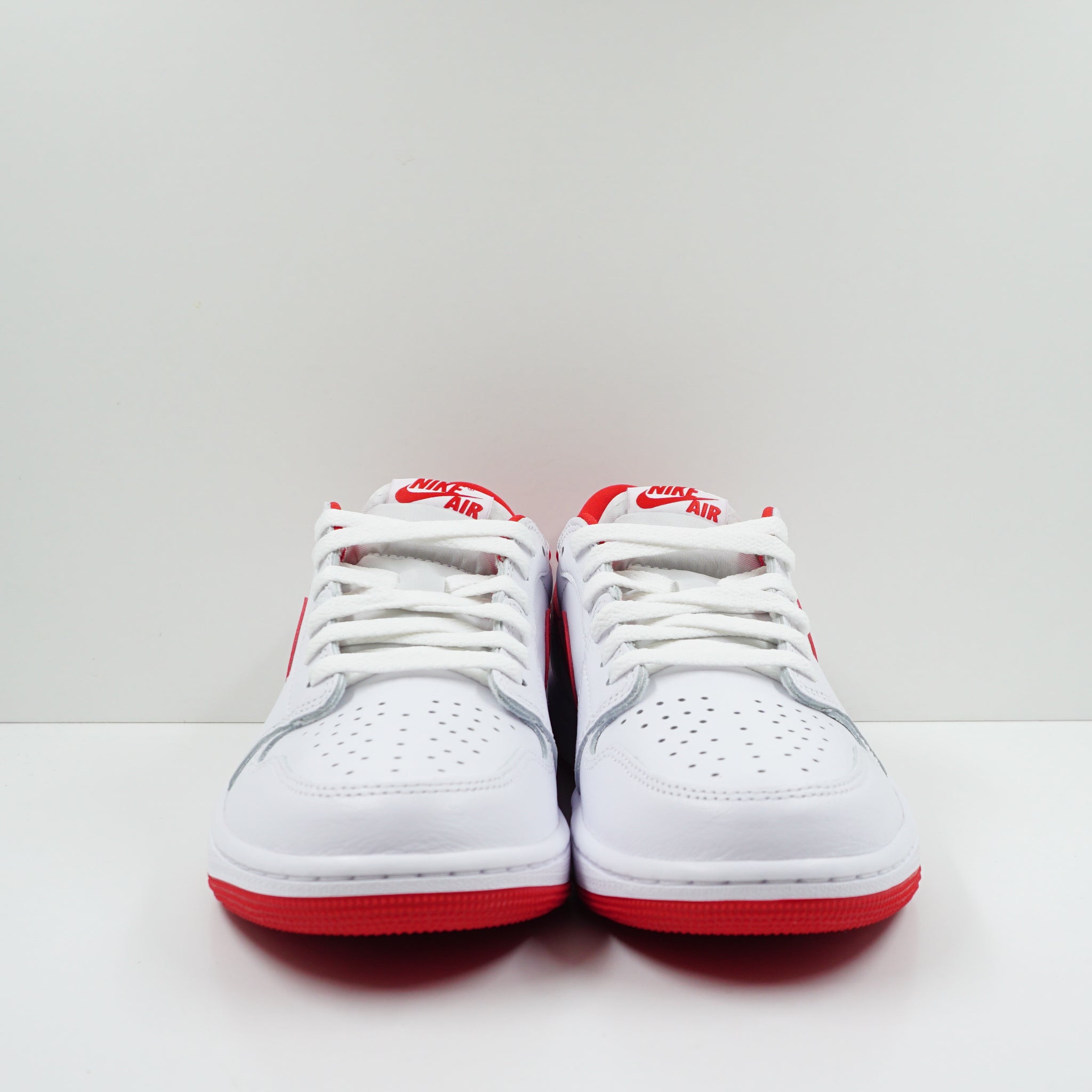 Jordan 1 Retro Low OG University Red