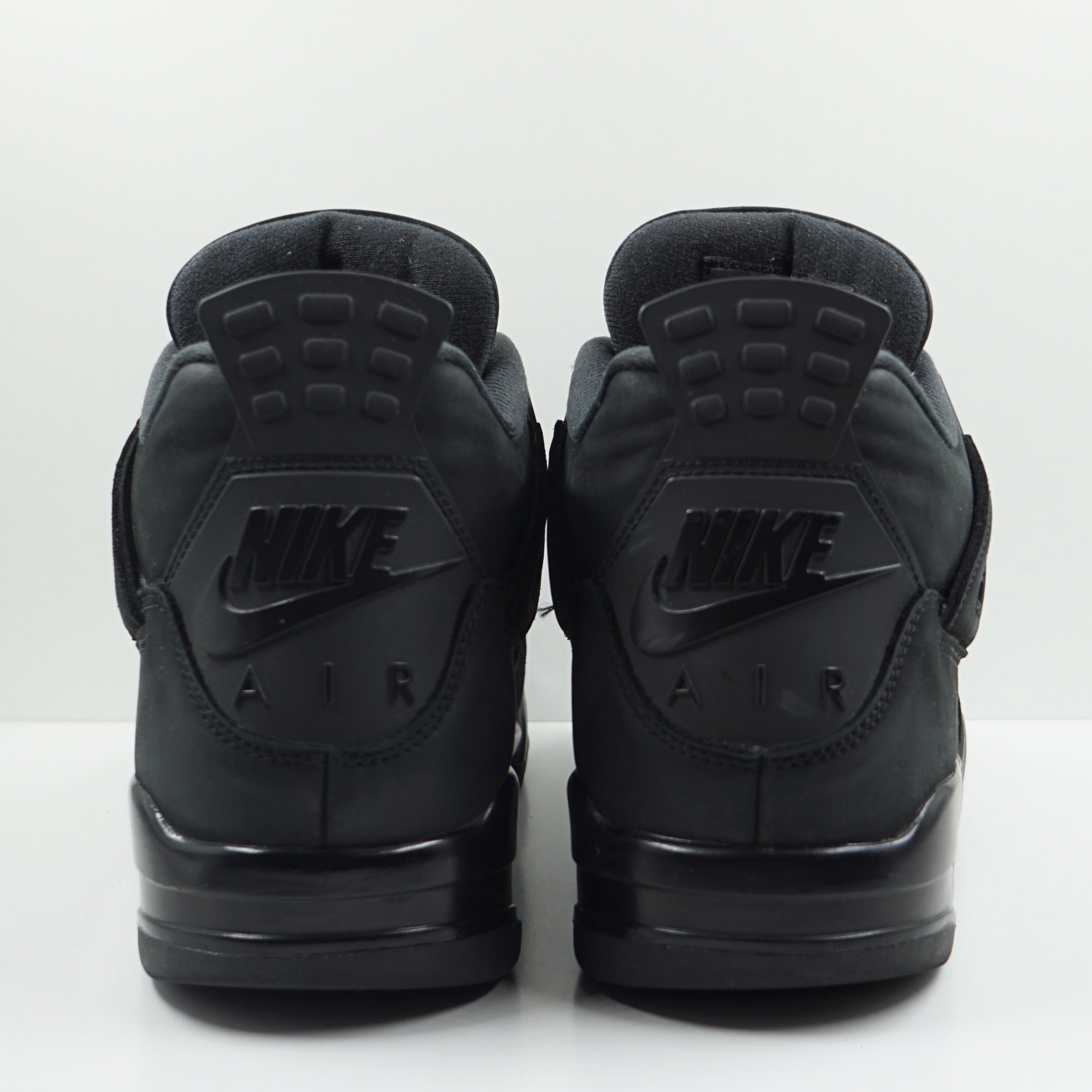Jordan 4 Retro Black Cat (2025)