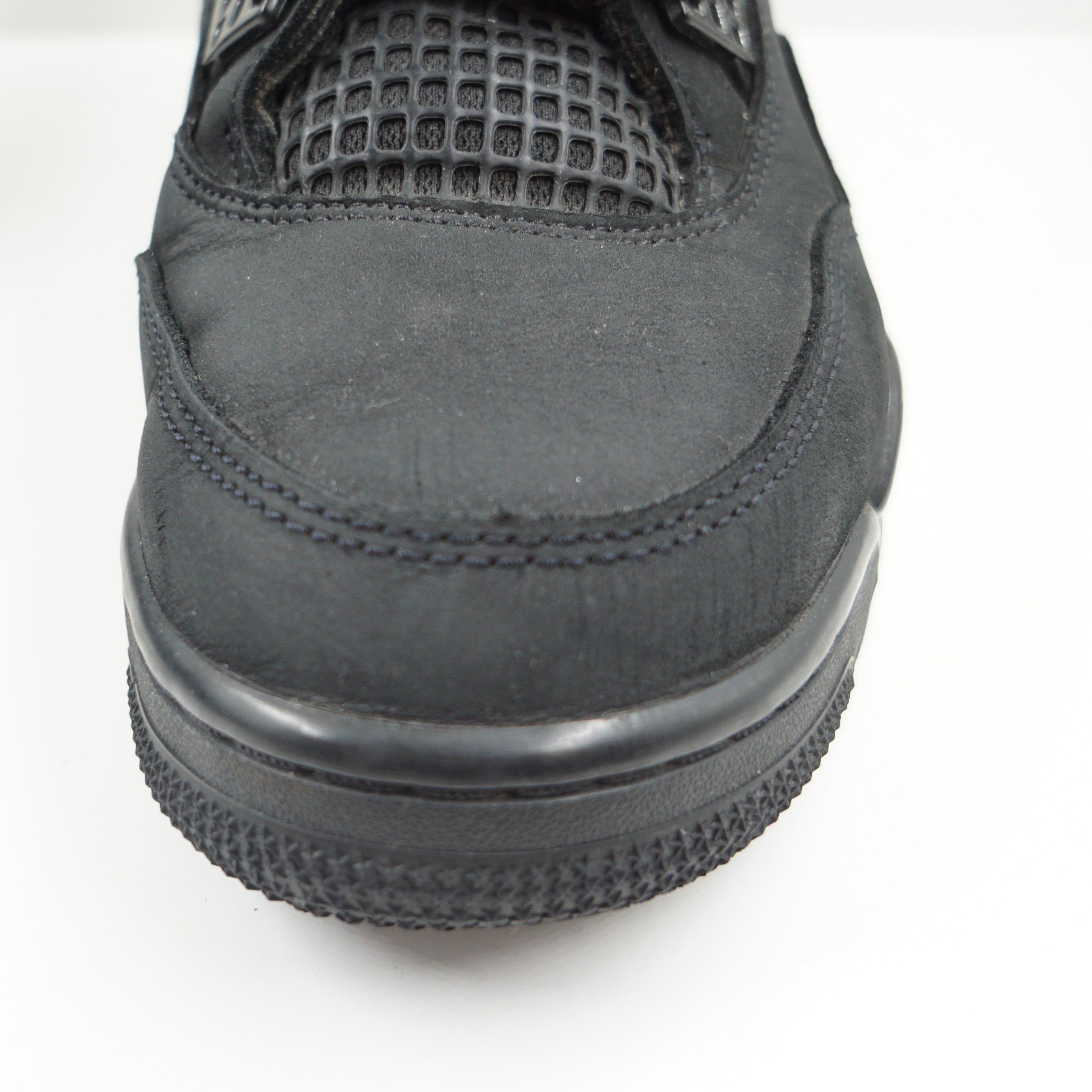 Jordan 4 Retro Black Cat (2025)