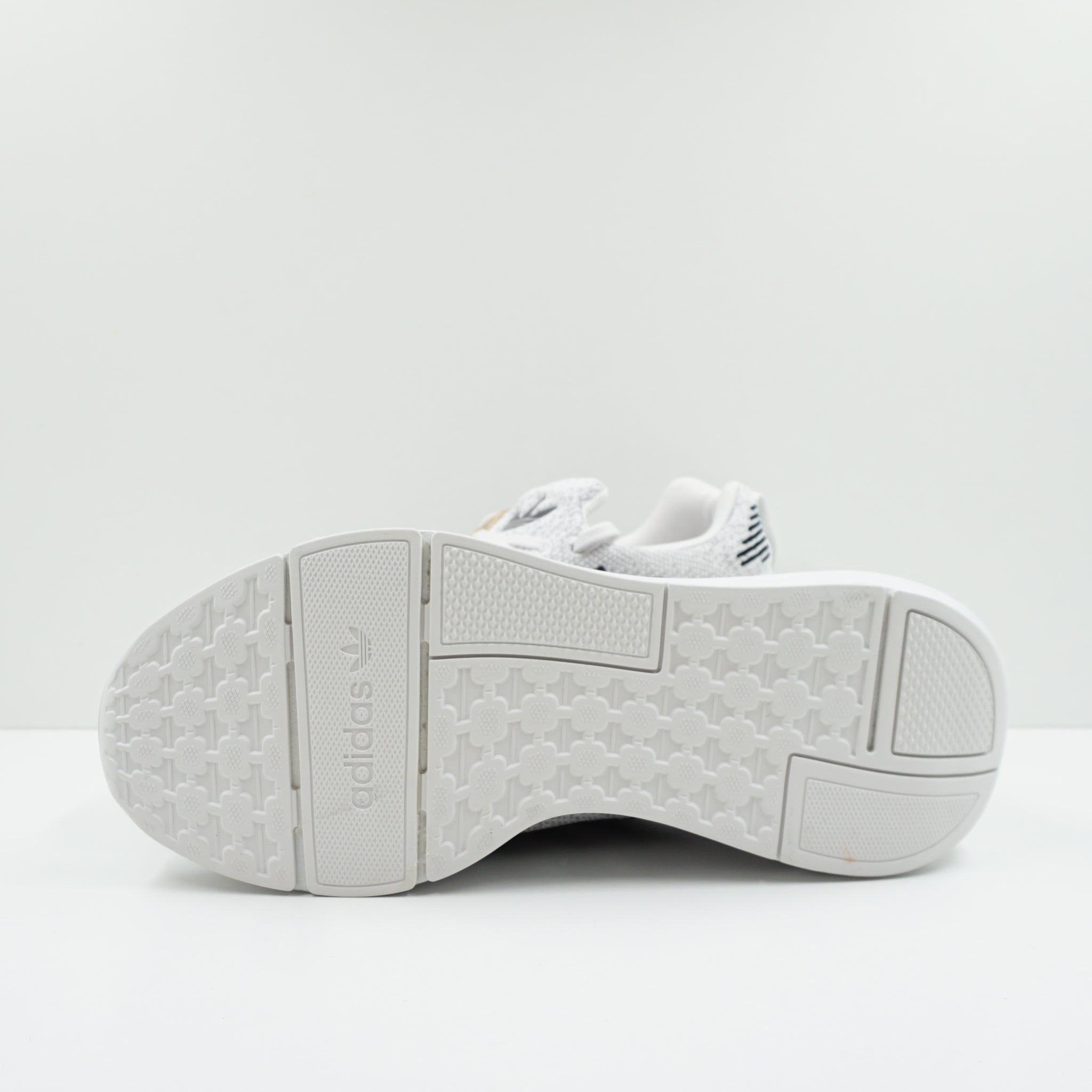Adidas Swift Run 22 Crystal White (W)