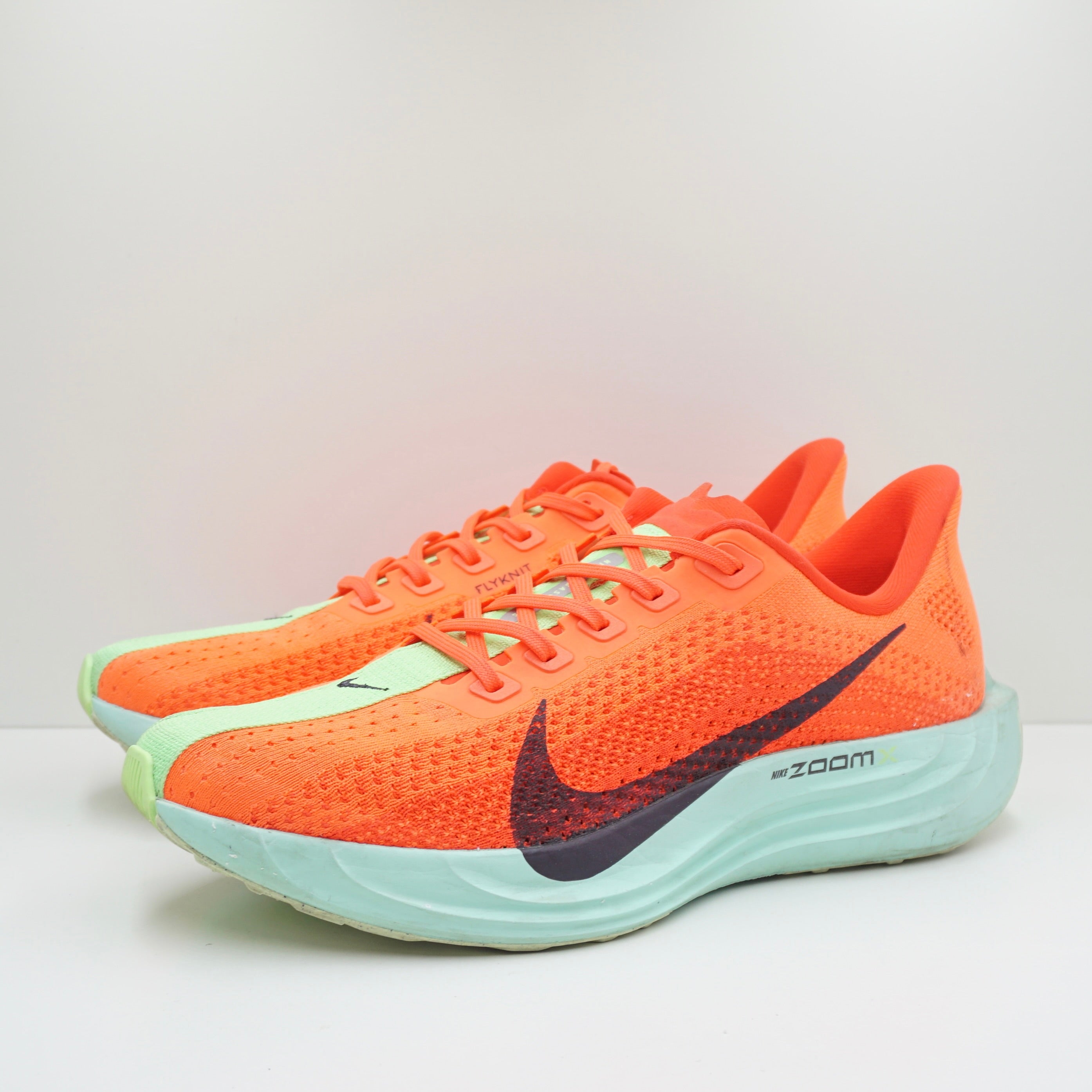 Nike ZoomX Pegasus Plus Bright Crimson Lime Blast Mint Foam Cave Purple