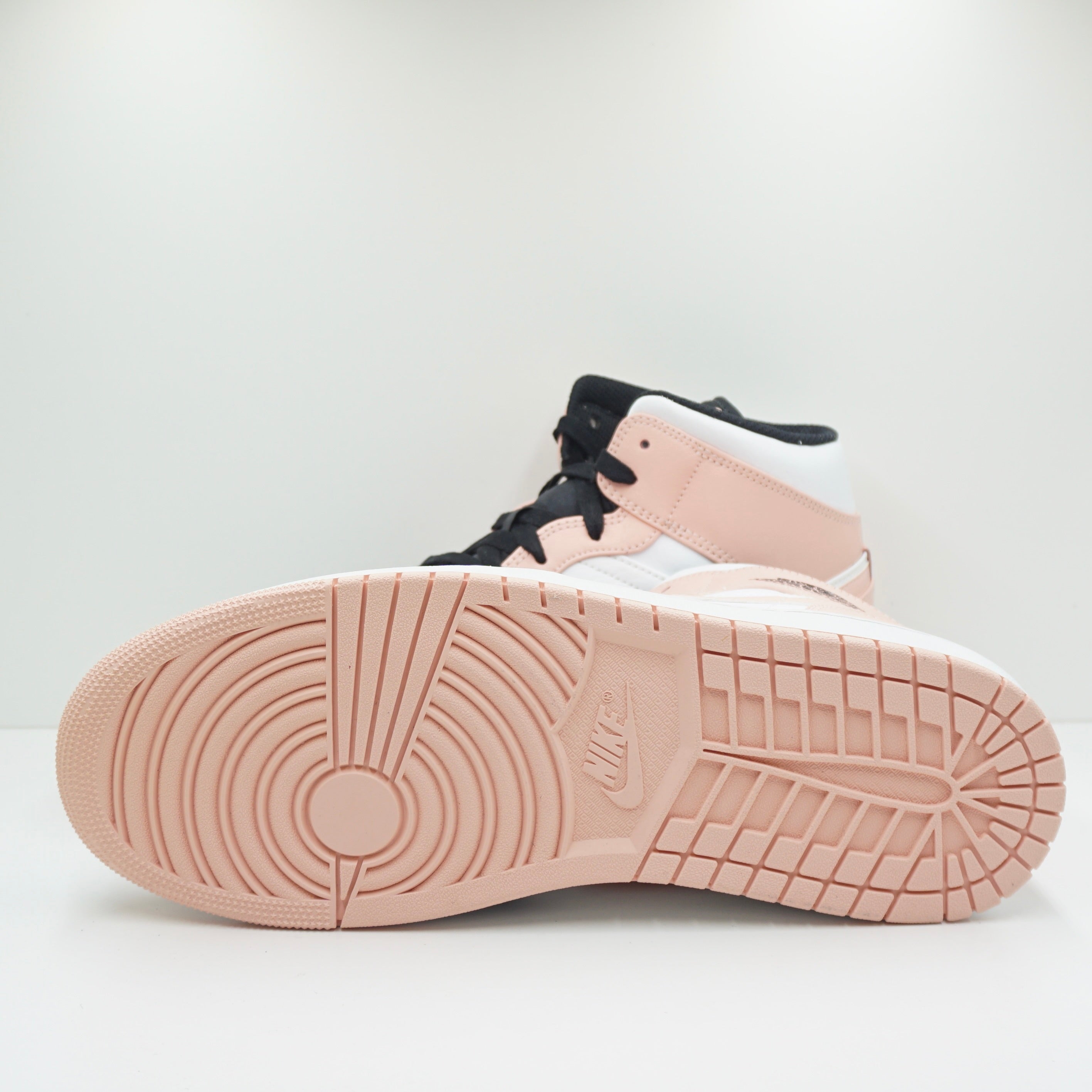 Jordan 1 Mid Arctic Orange Black Toe
