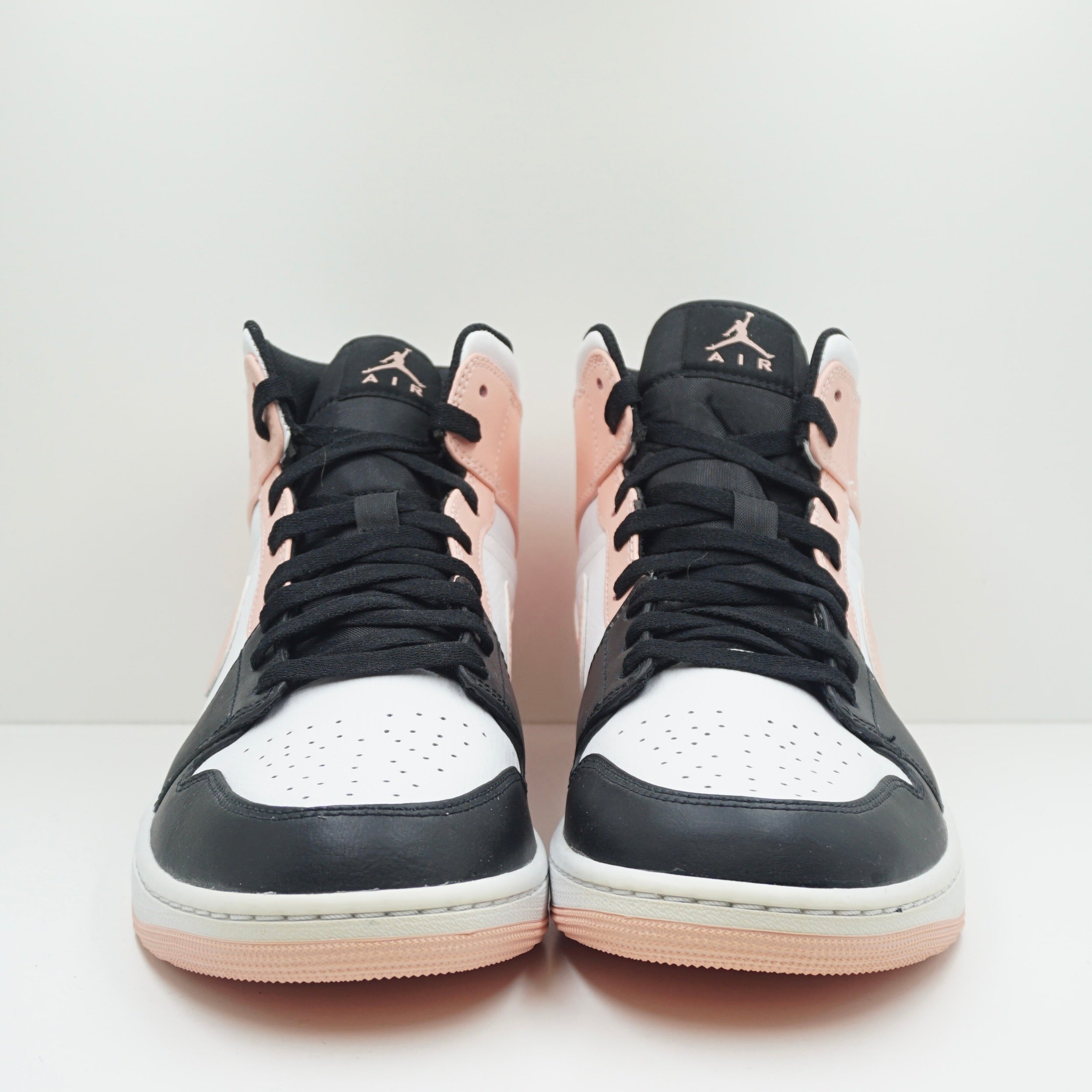 Jordan 1 Mid Arctic Orange Black Toe